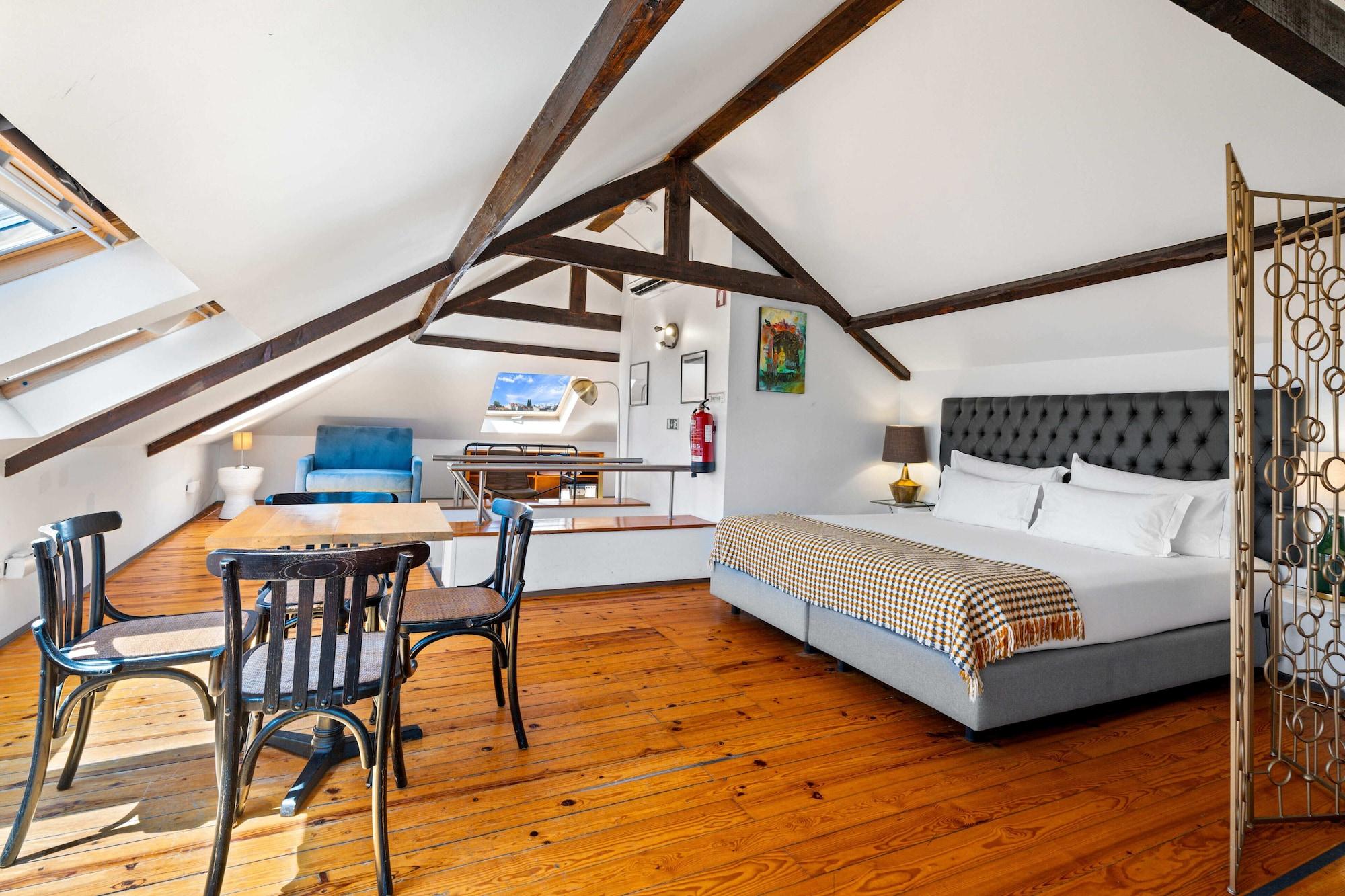 Varios Quinta Colina by Shiadu