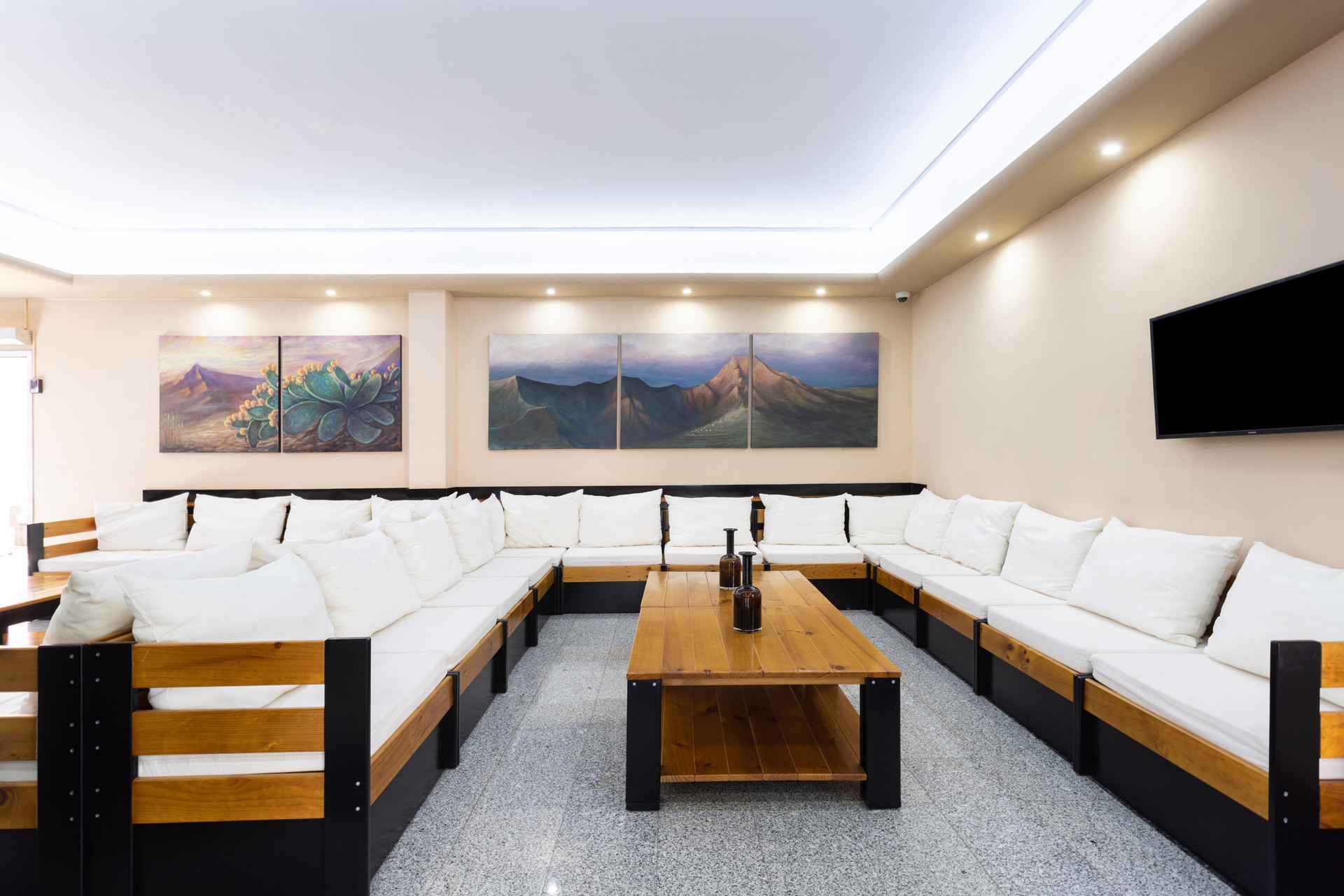 Vista Lobby Hotel El Duque