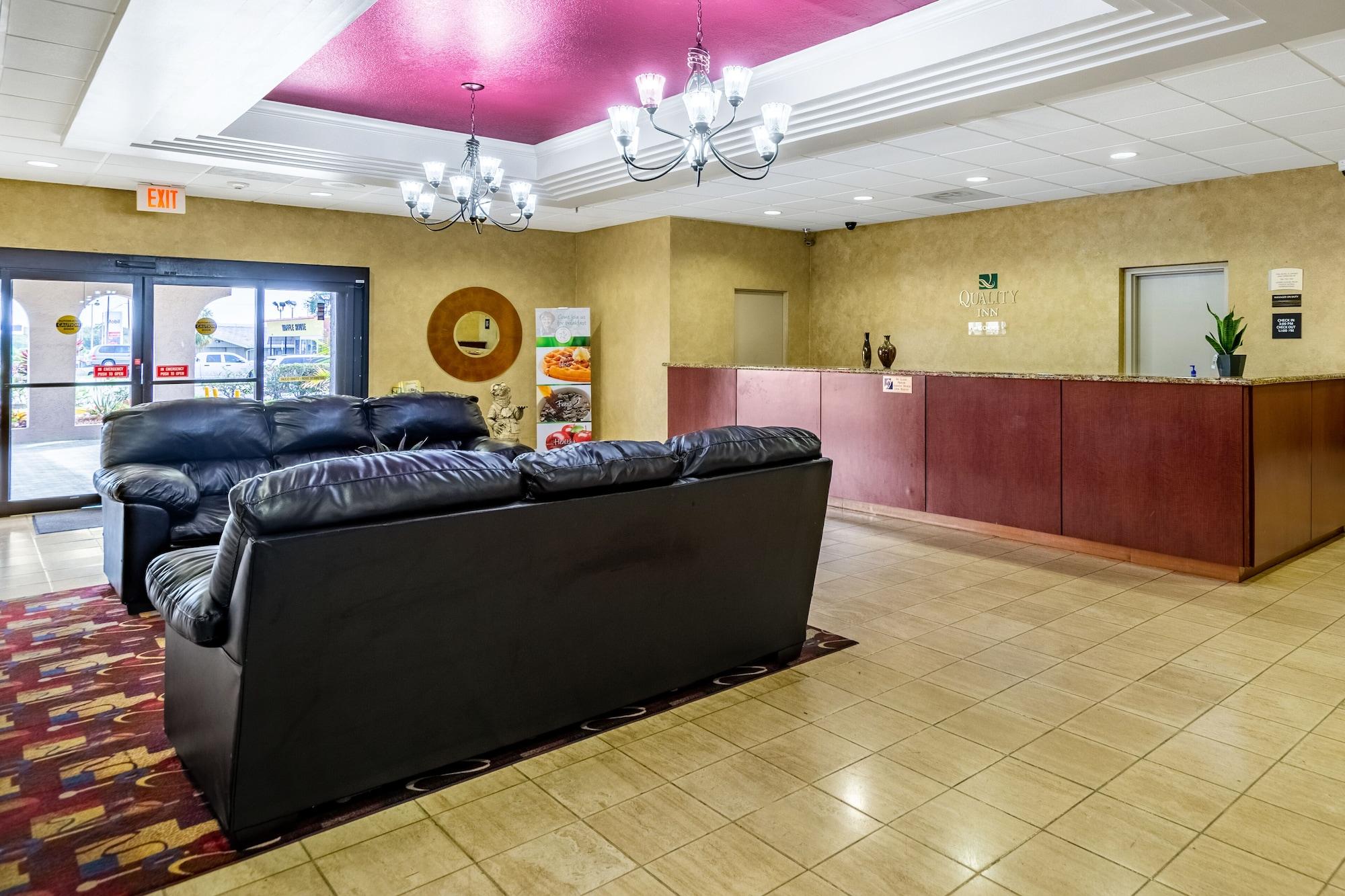 Vista Lobby Best Western Premier Lakeland North
