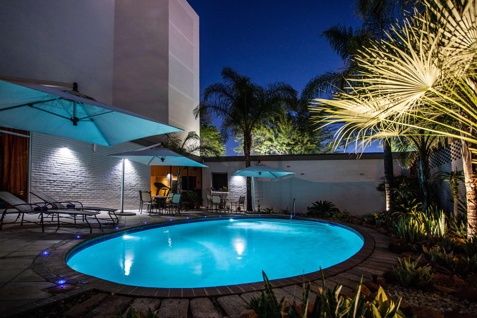 Vista Exterior Garden Court Kimberley