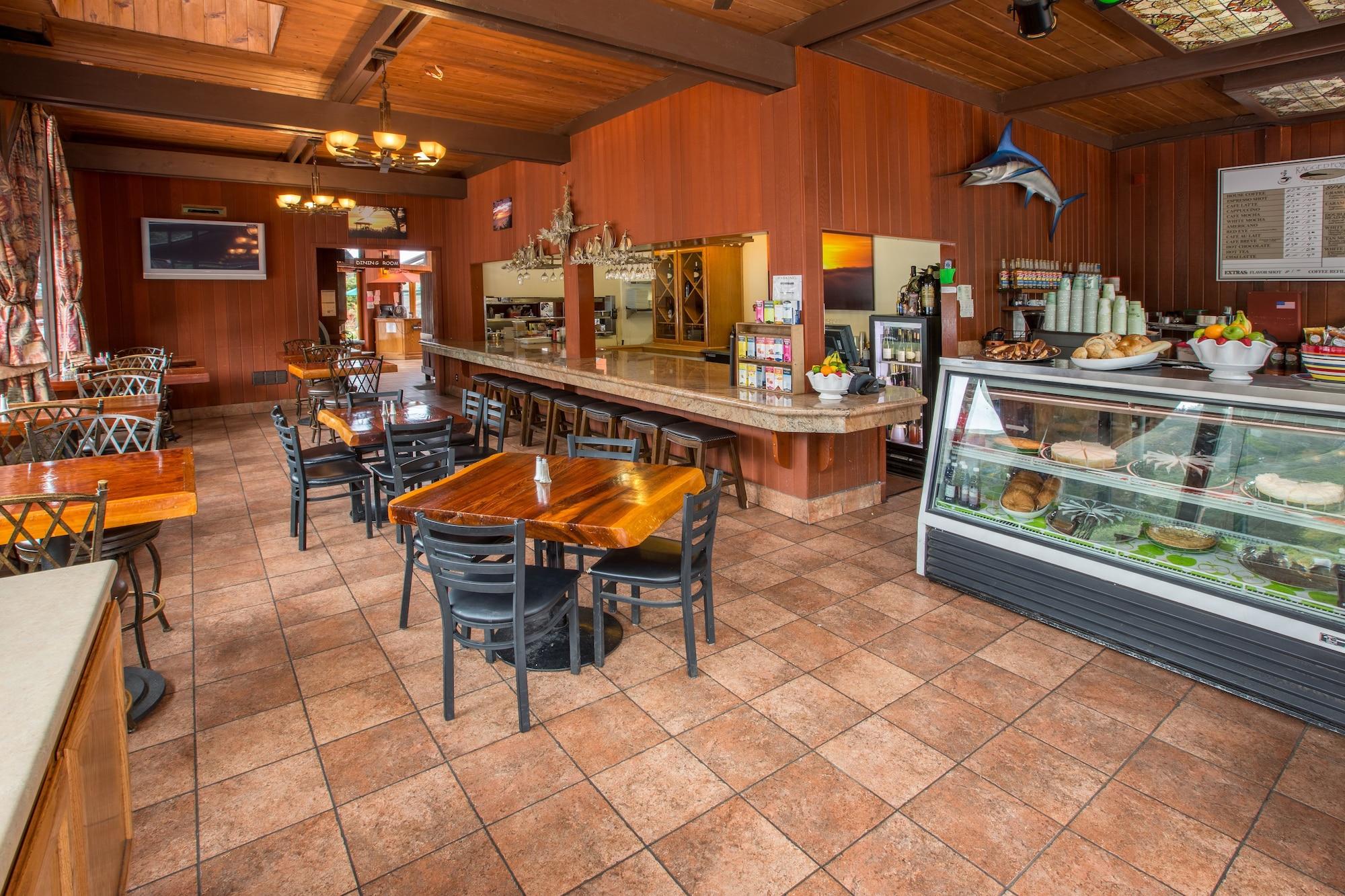 Bar/Salón Ragged Point Inn and Resort