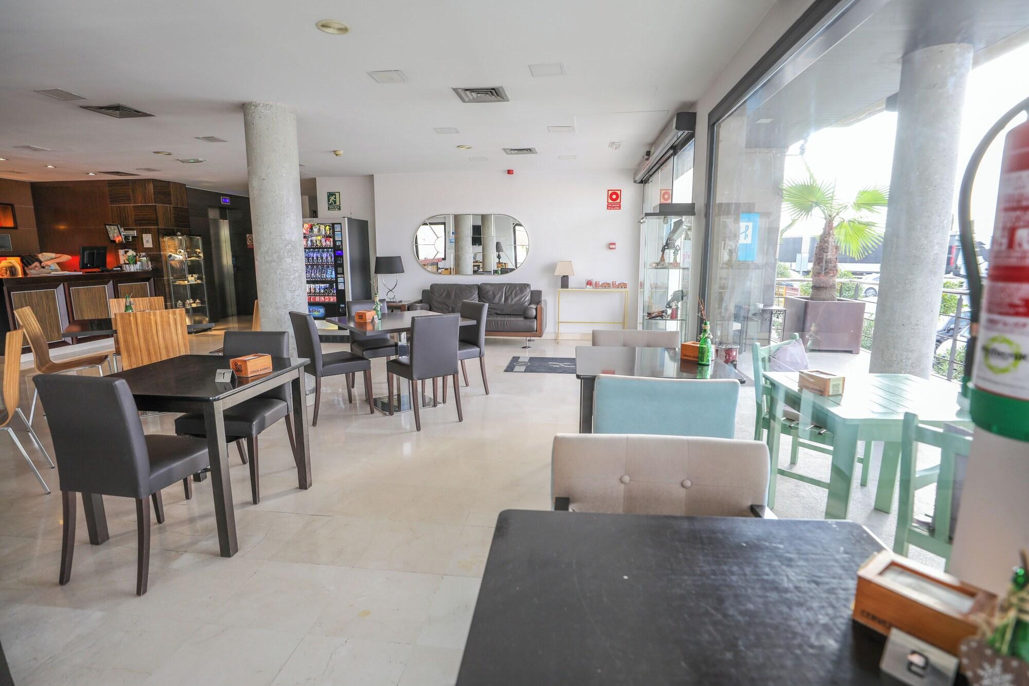 Vista Lobby Hotel YIT Conquista de Granada