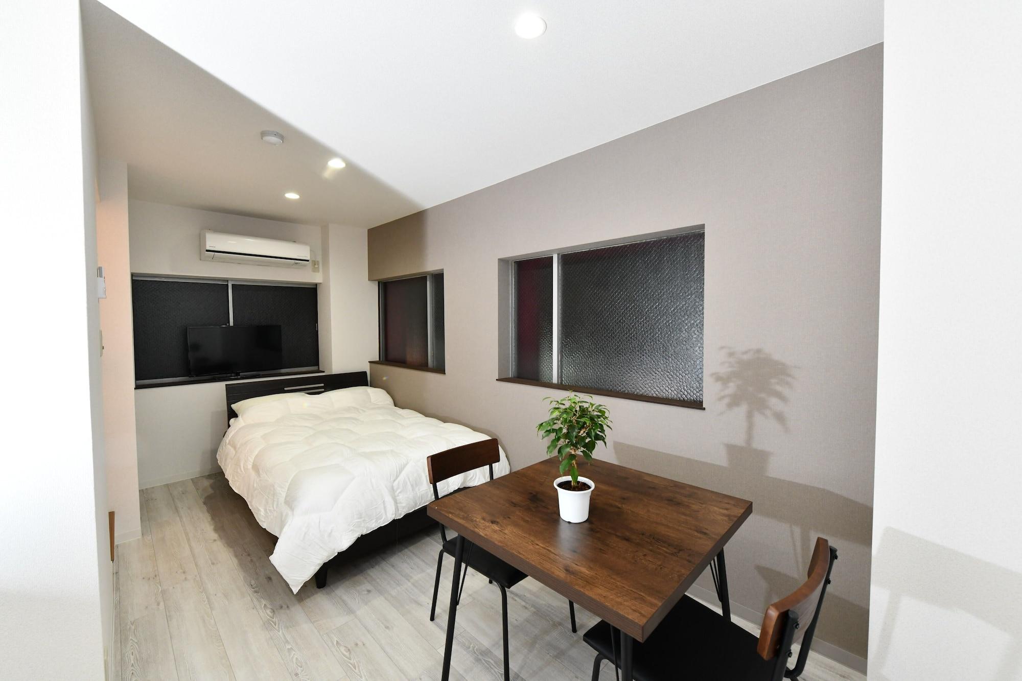 Varios Suzumaru Hotel - Hostel