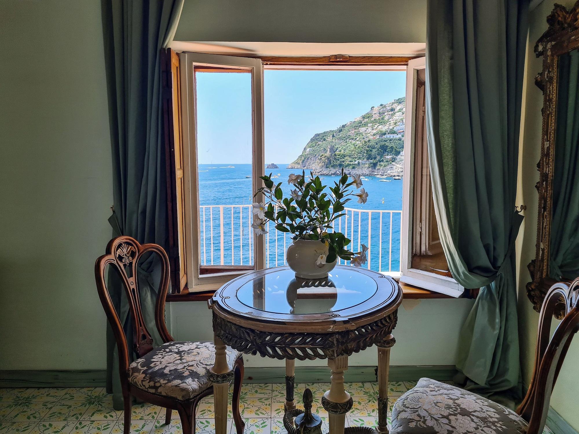 Comodidades del Alojamiento Villa Costa degli Dei