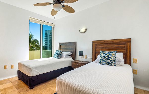 Ocean-view Condo With Private Rooftop Pool, Terrace, & Resort-style Pool - Hoteles de lujo en Nuevo Vallarta, Nayarit