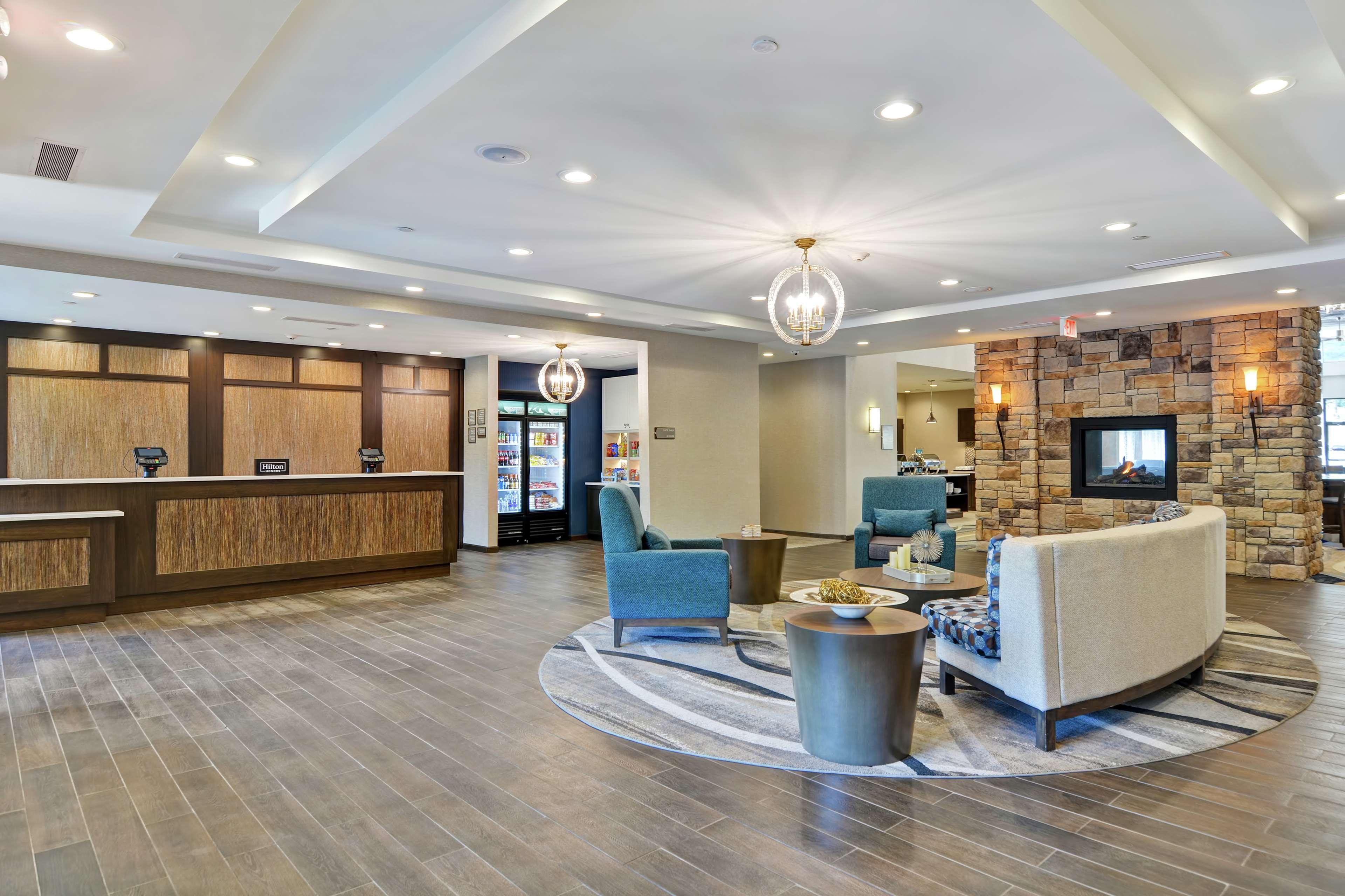 Vista Lobby Homewood Suites by Hilton Poughkeepsie