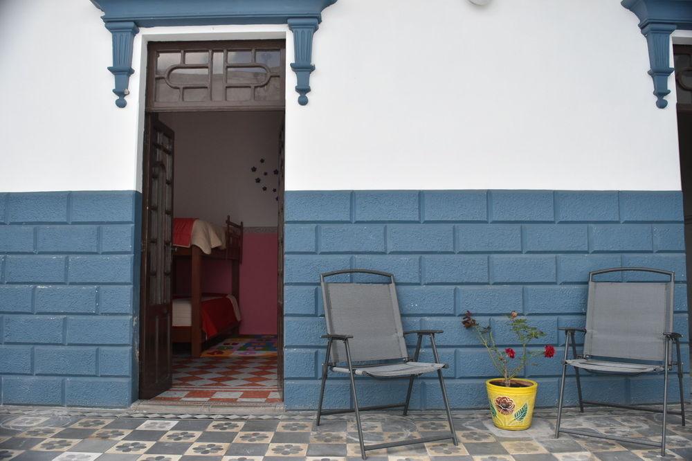 Hotel Hostal Casa Azul