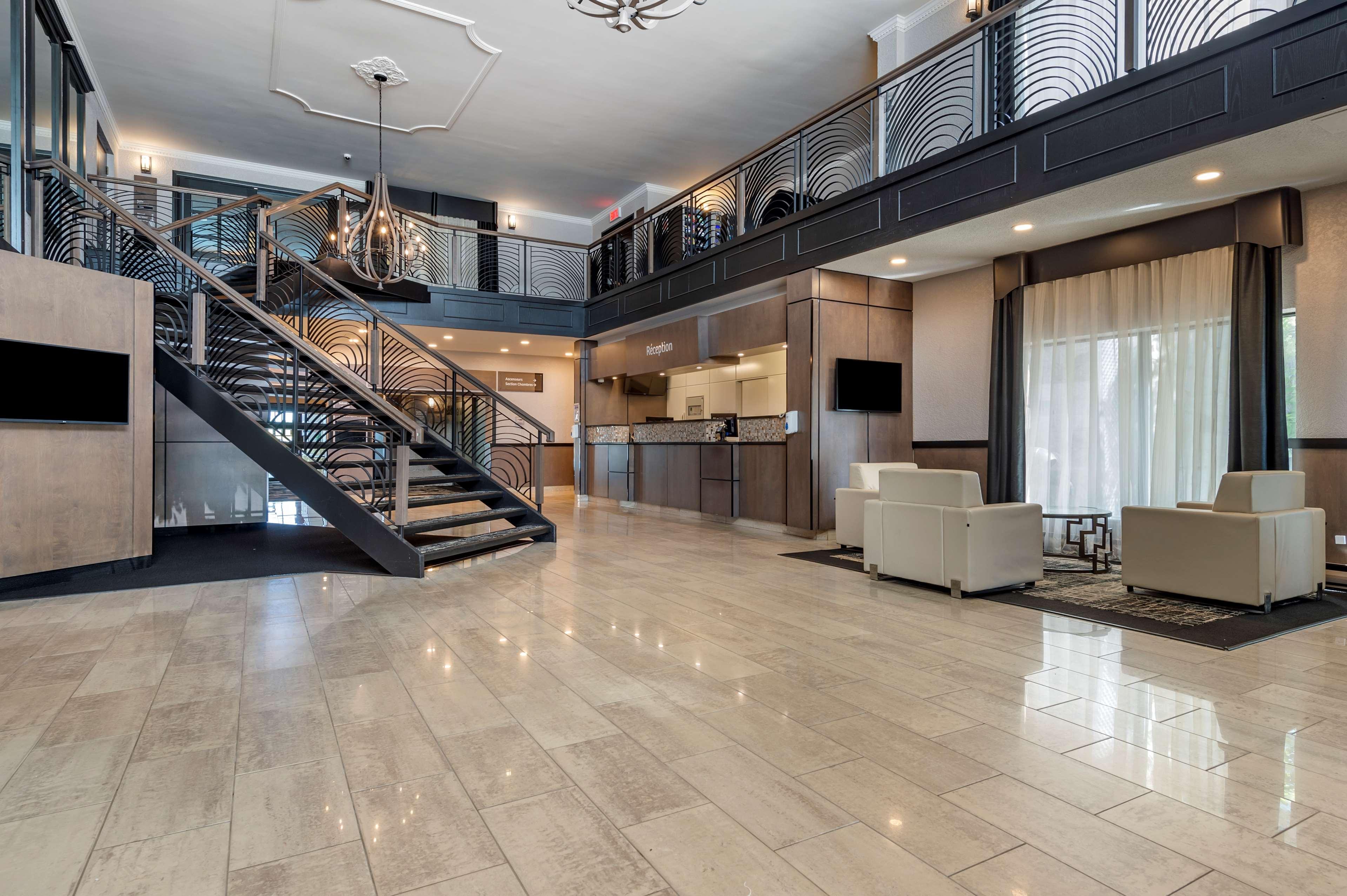 Vista Lobby Best Western Hotel Universel Drummondville