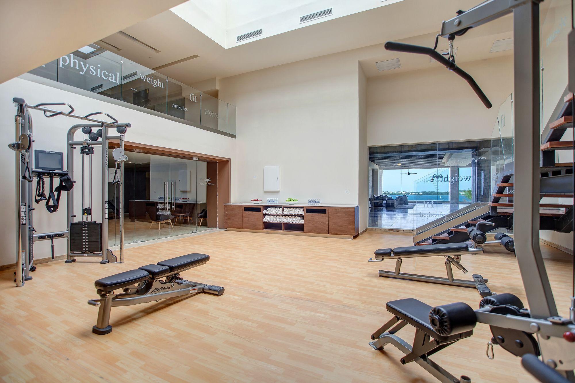 Gimnasio Hideaway at Royalton Negril, An Autograph Collection All-Inclusive Resort - Adults Only