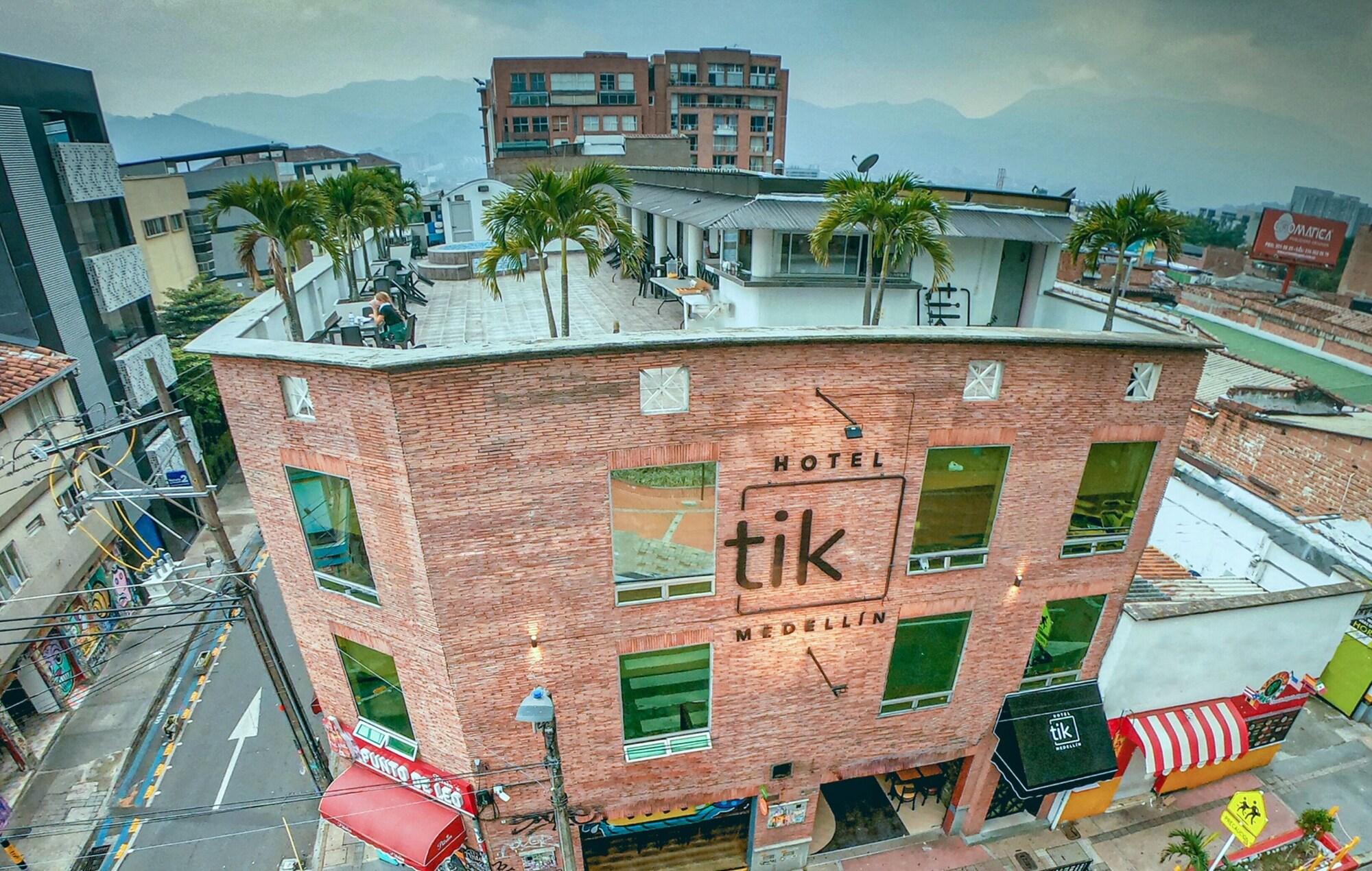 Vista Exterior Tik by Bernalo Hotels
