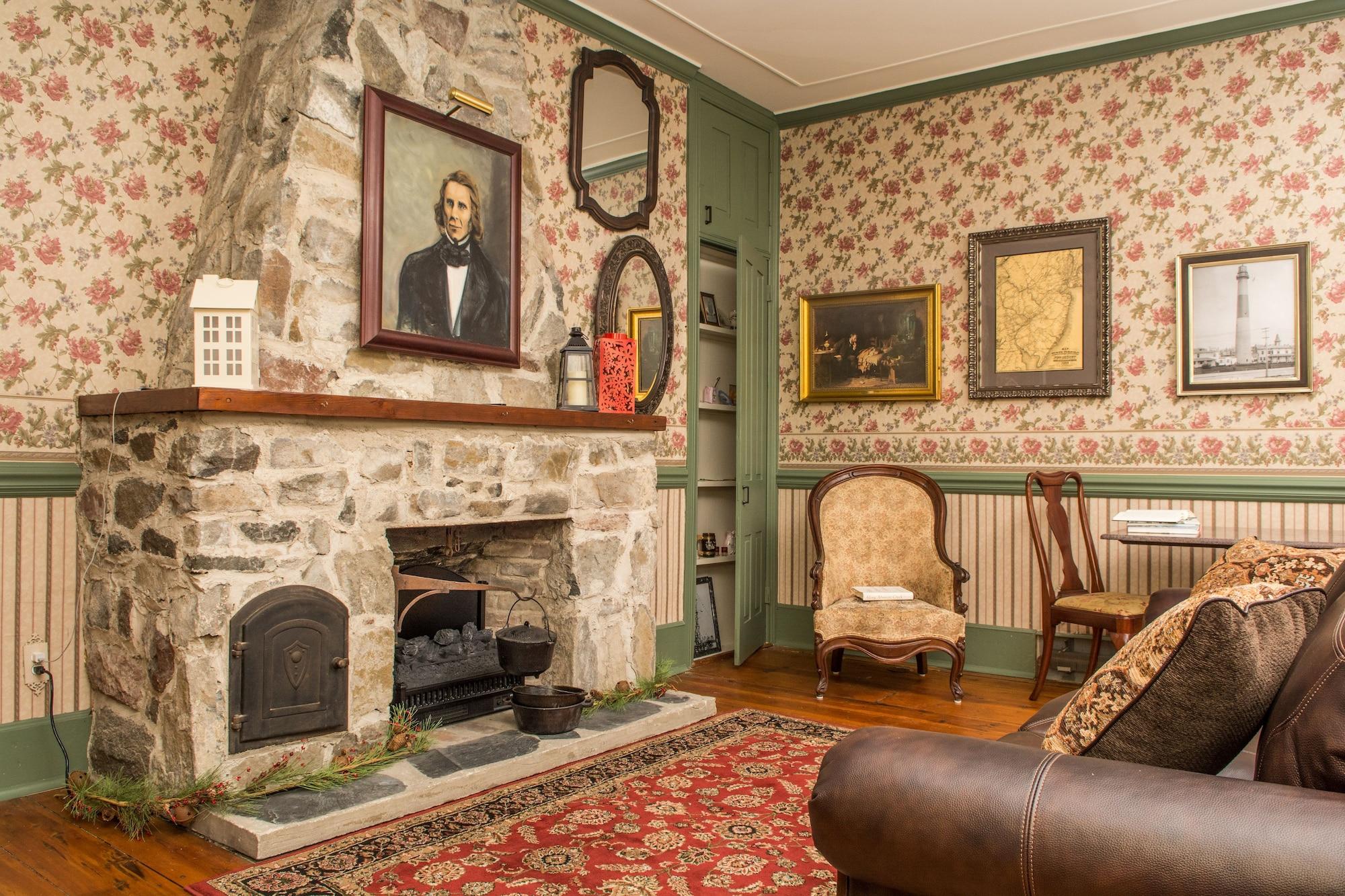 Vista Lobby Jonathan Pitney House