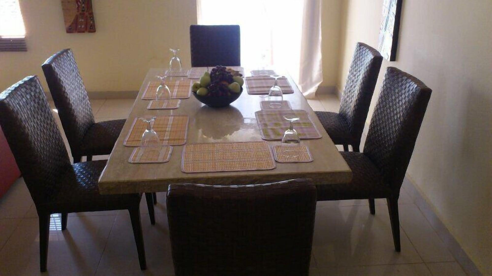 Equipamiento de Habitación Wavecrest Hotel Gambia- Apartments