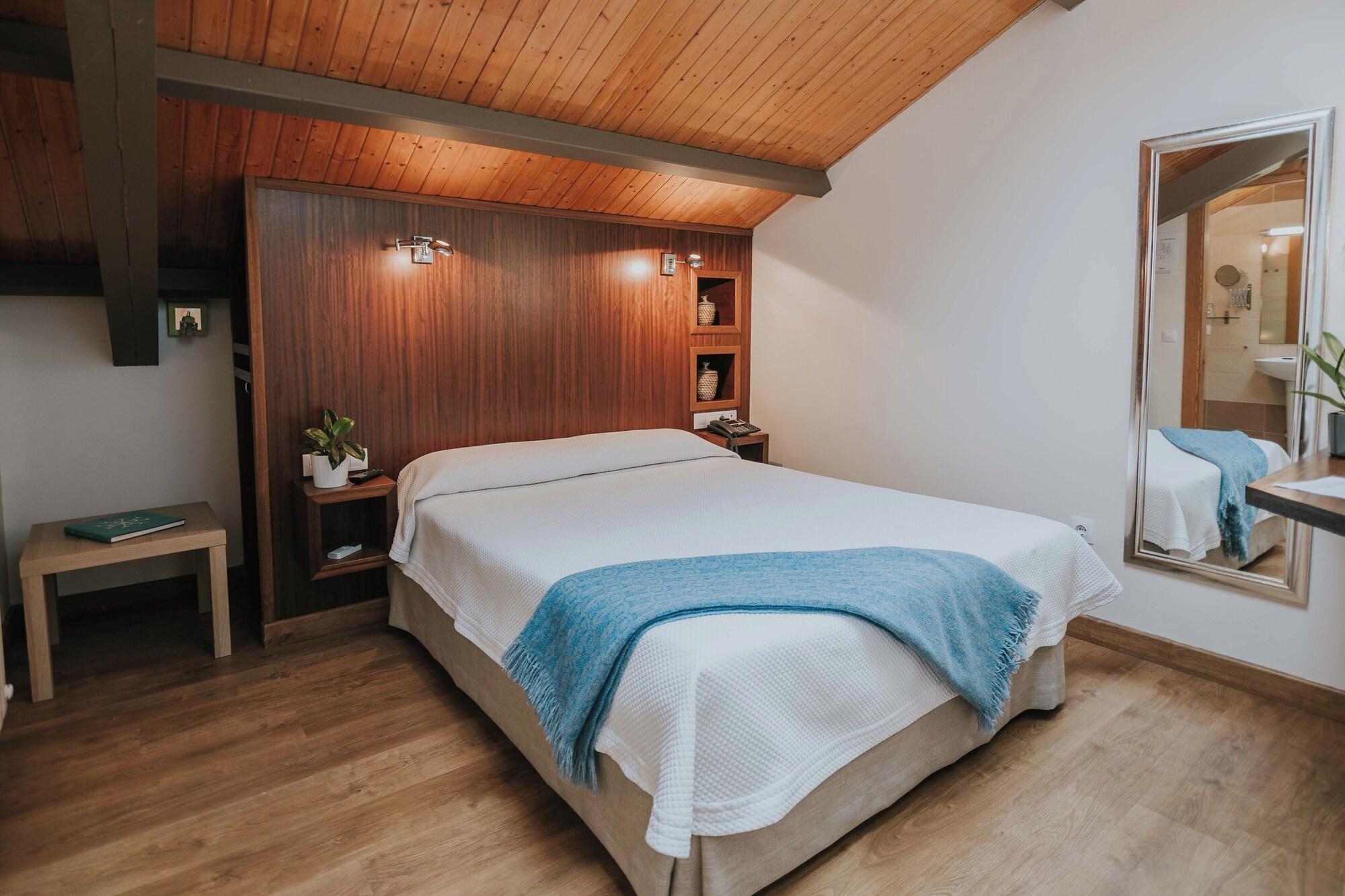Varios Hotel Arrope