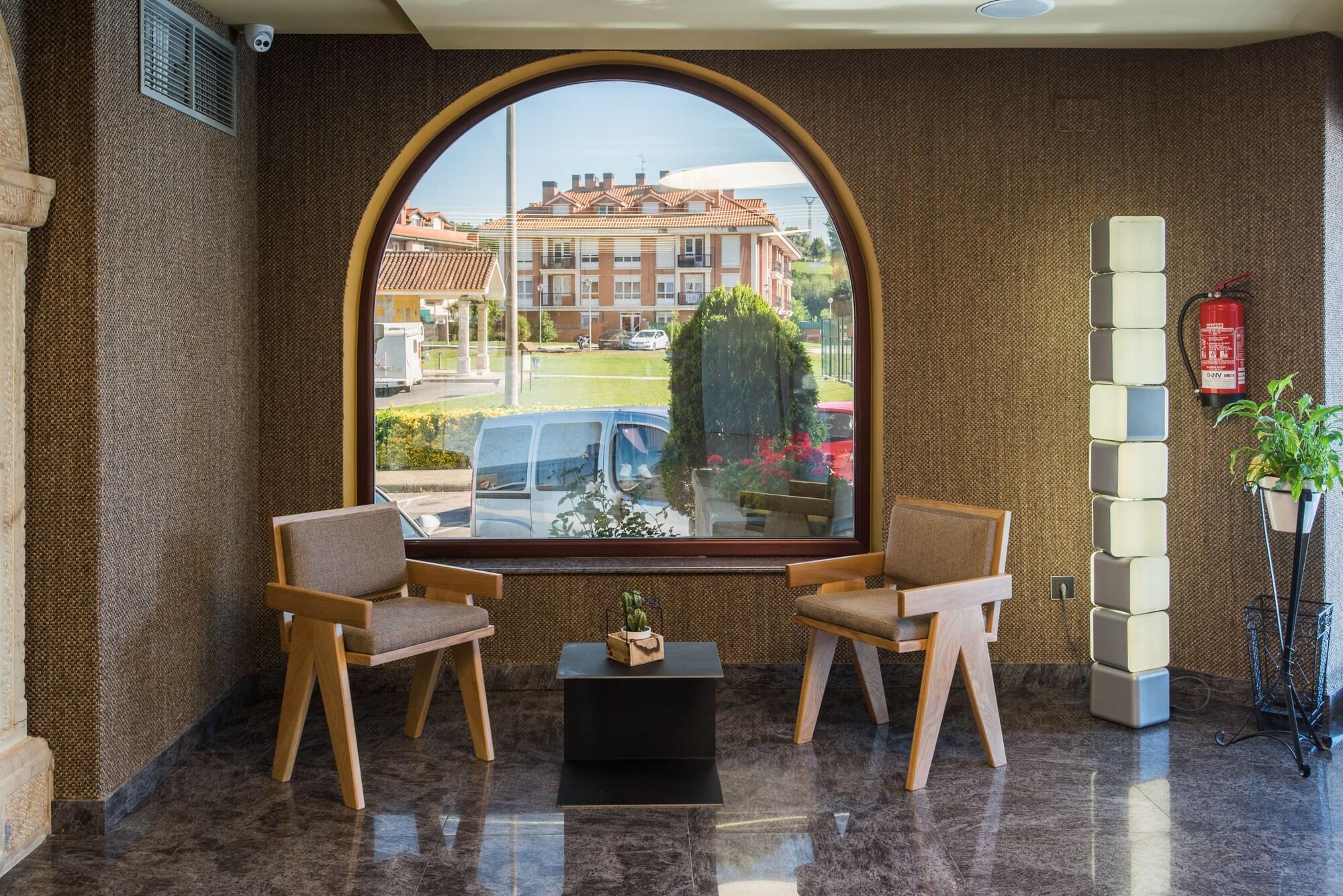 Vista Lobby Hotel Spa Villa Pasiega