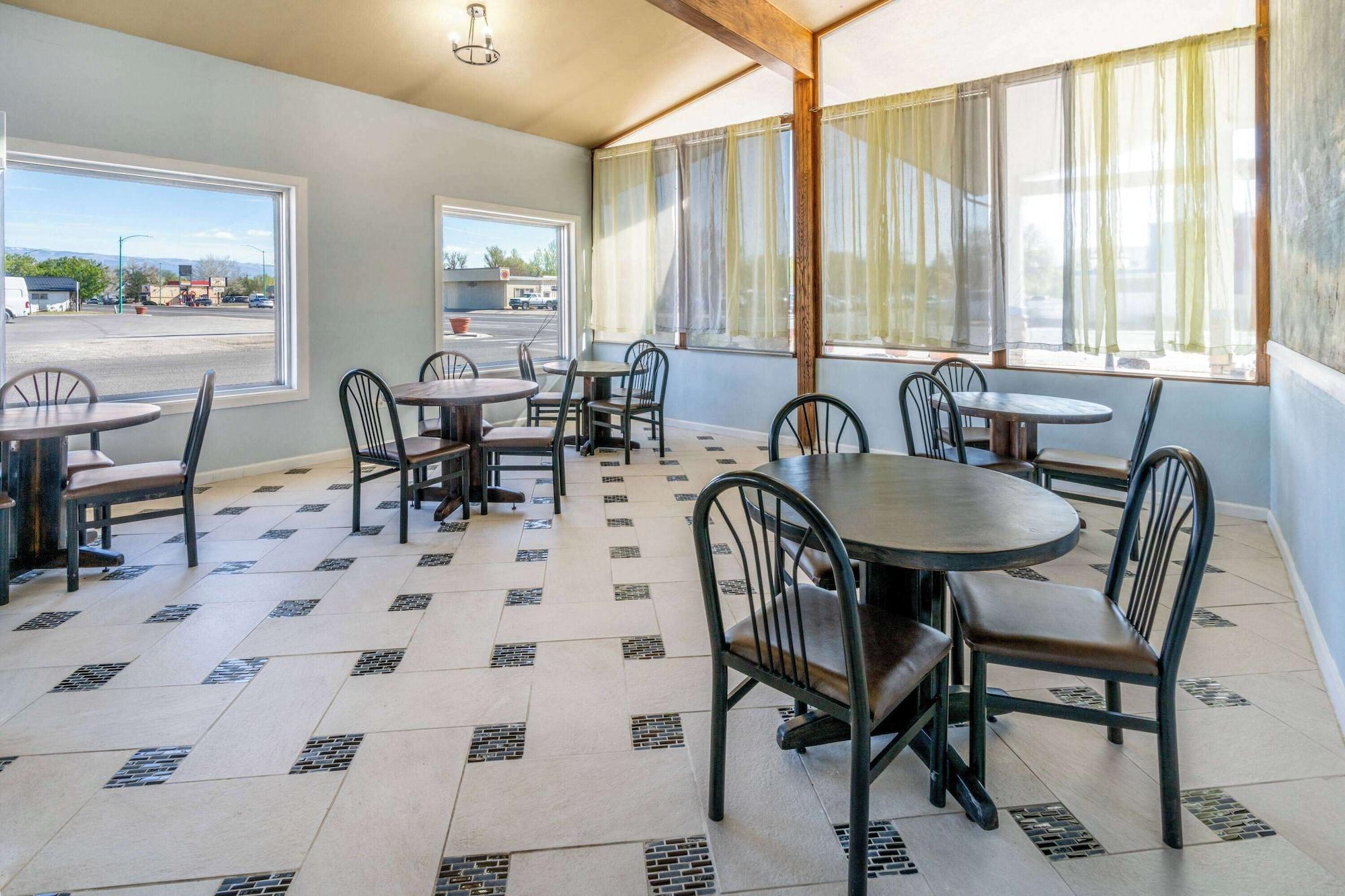 Restaurant Days Inn by Wyndham Delta CO