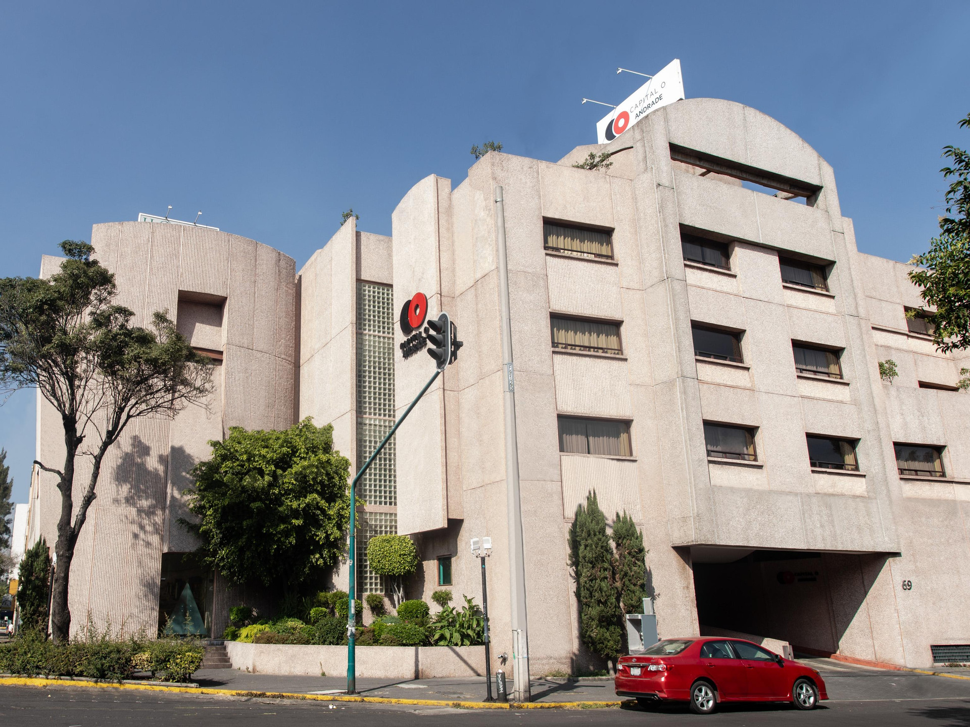 Vista Exterior Capital O Andrade, Mexico City