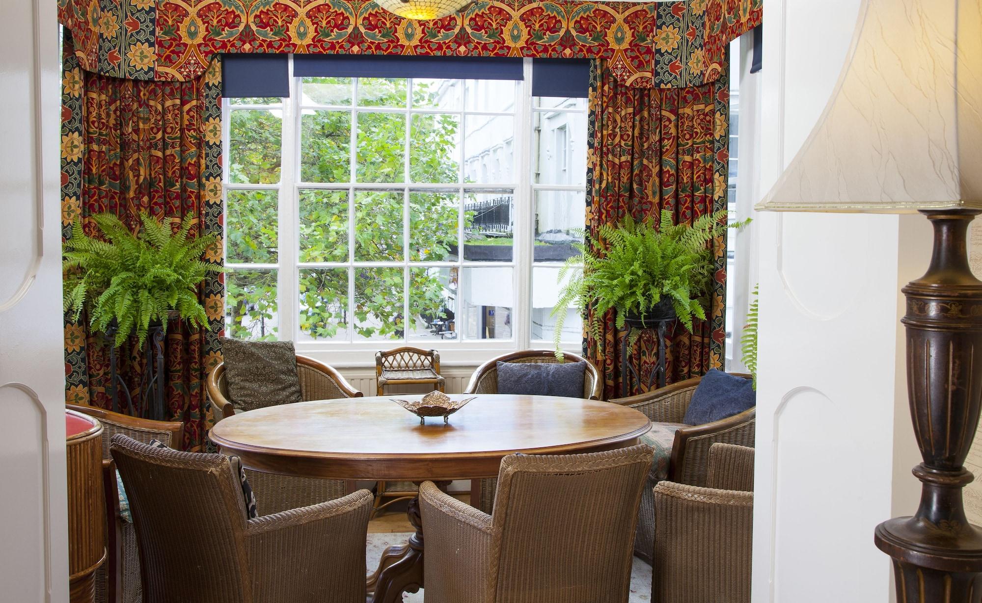Sala de Reuniones Royal Seven Stars Hotel