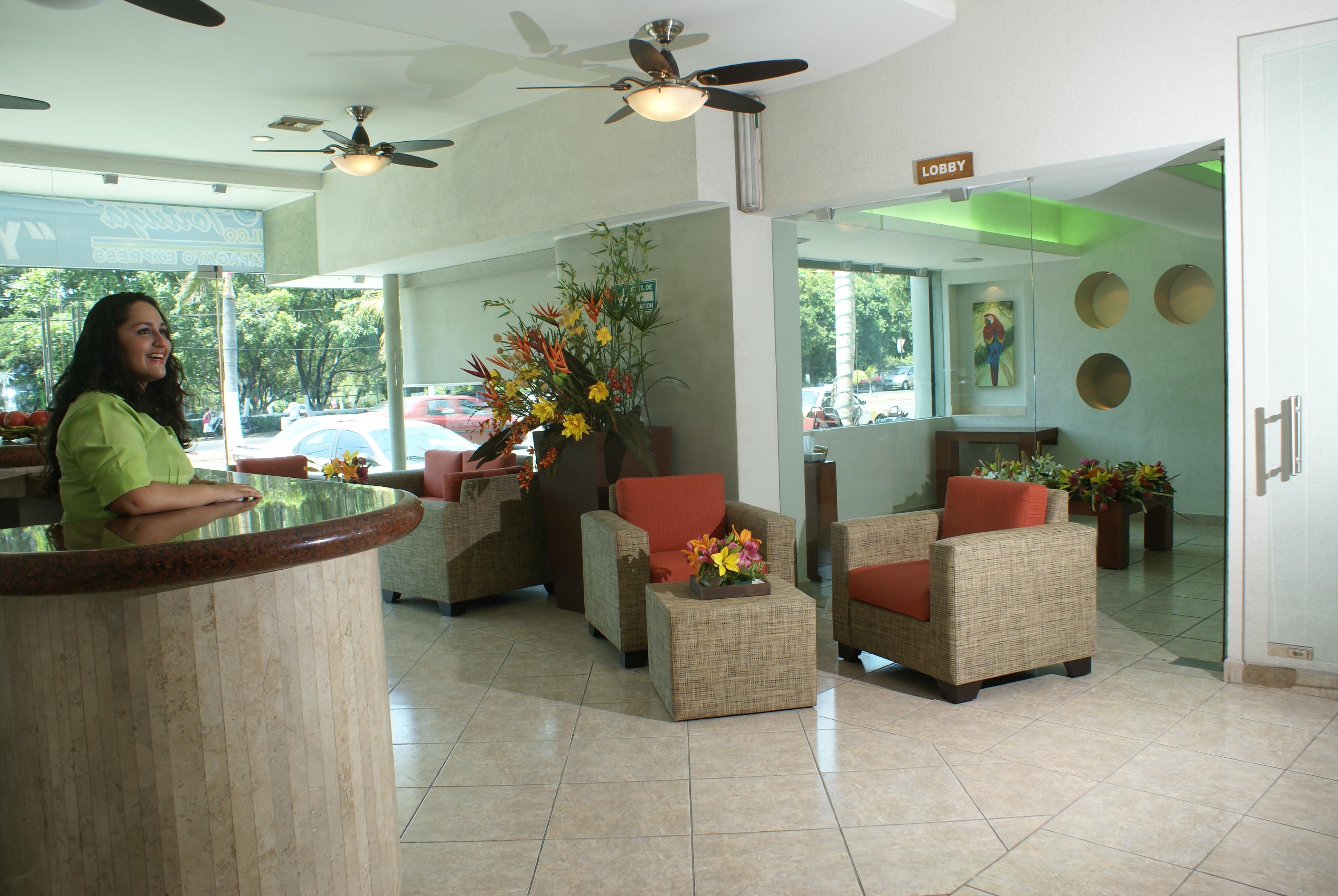 Vista Lobby Tortuga Express