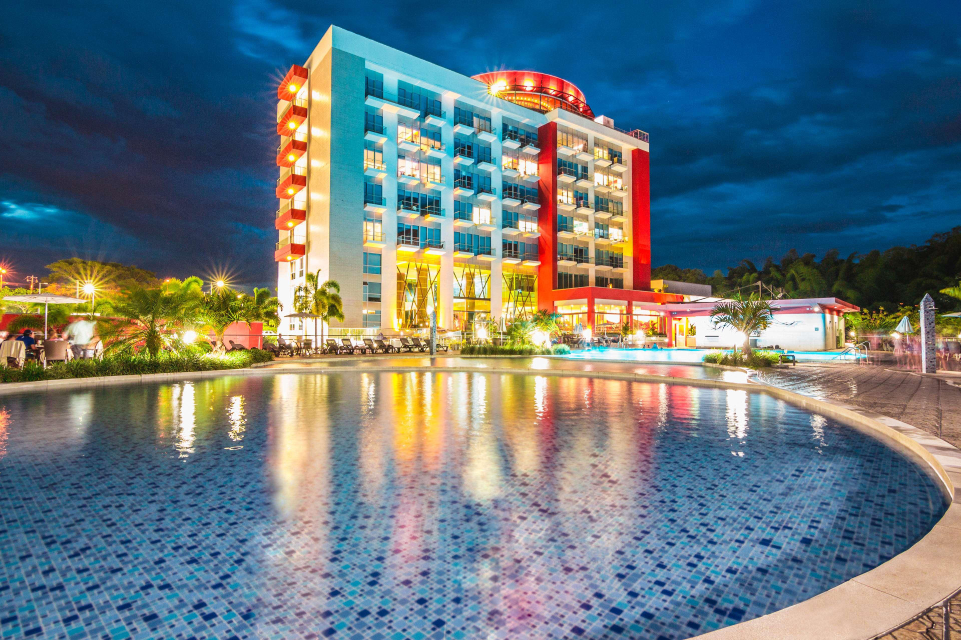 Vista Exterior Hotel Sonesta Pereira