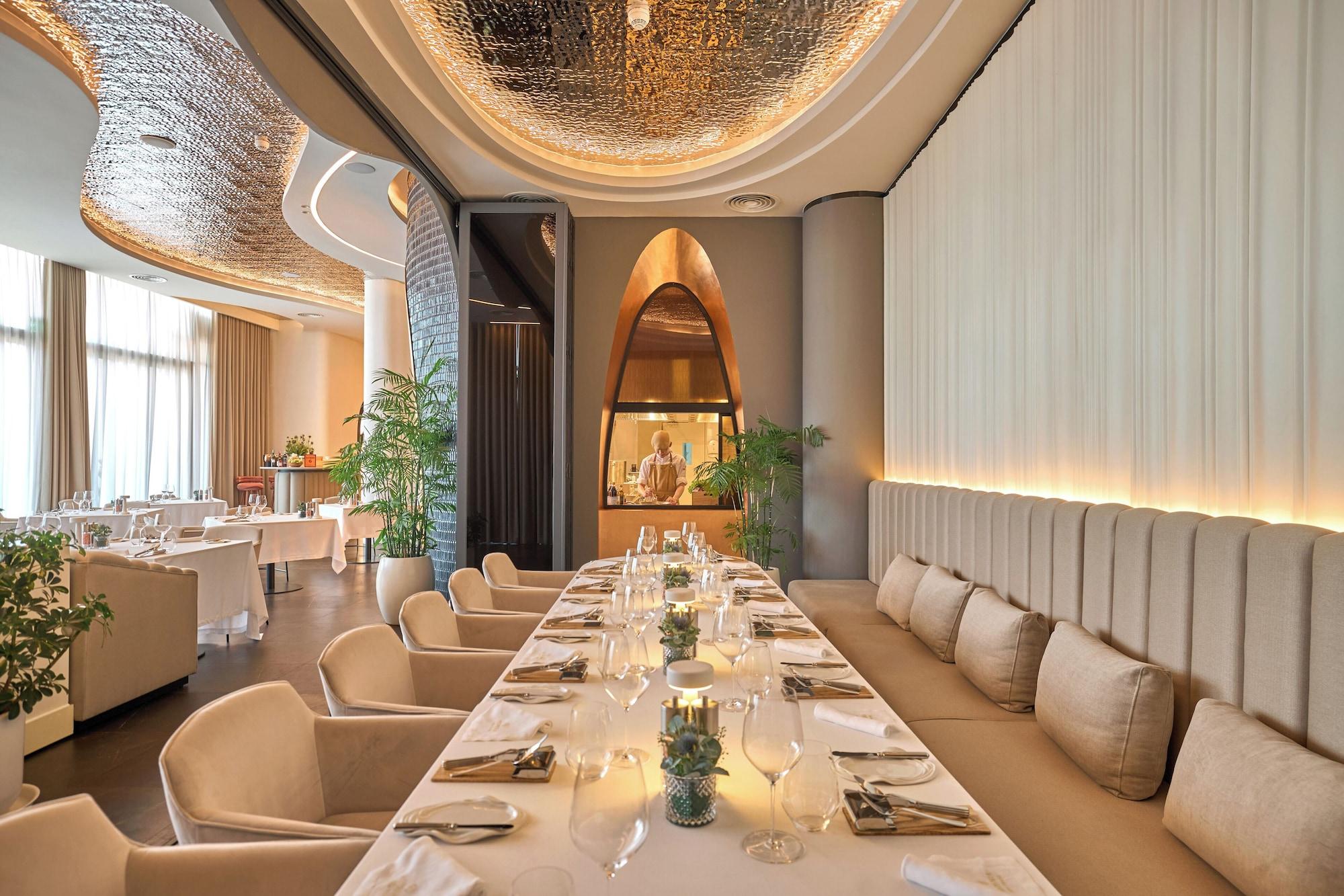 Restaurant Villa Le Corail, A Gran Melia Hotel