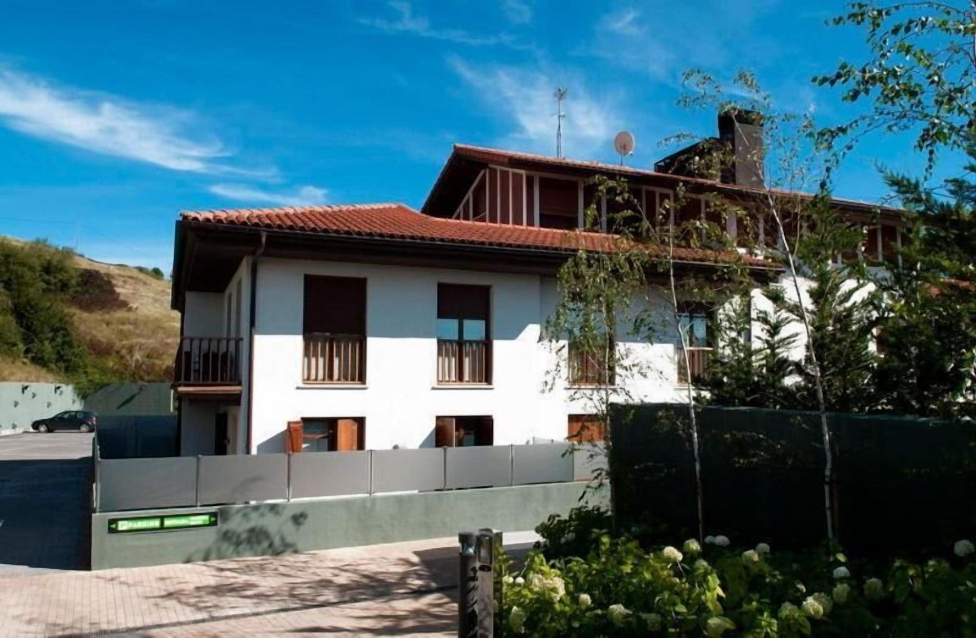 Vista Exterior Talaimendi