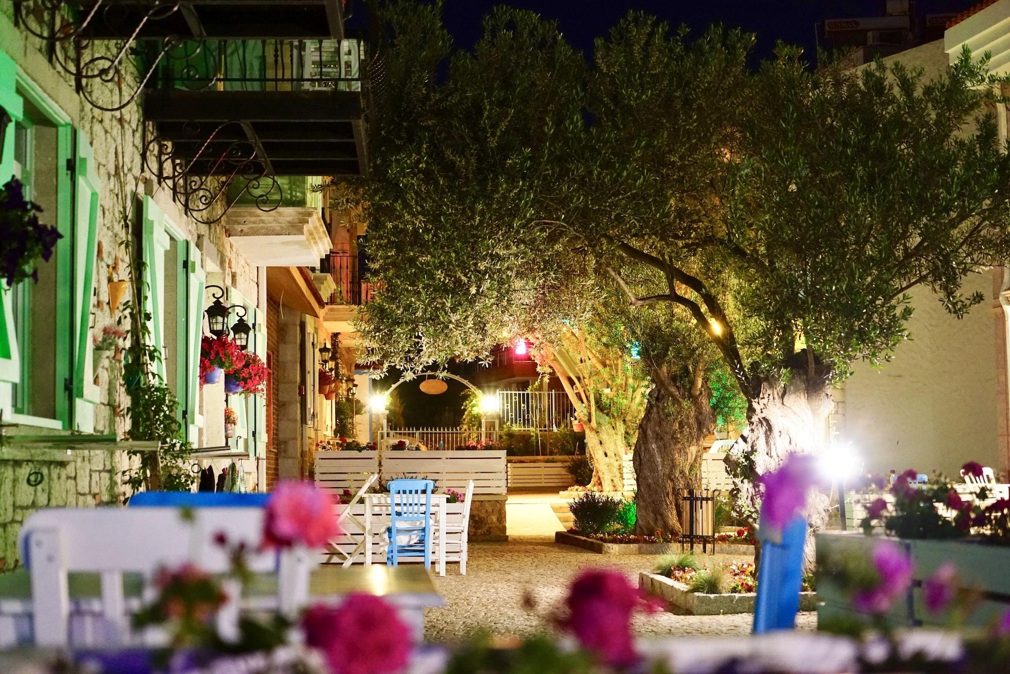 Vista Lobby Zeytin Arasi Apart Otel