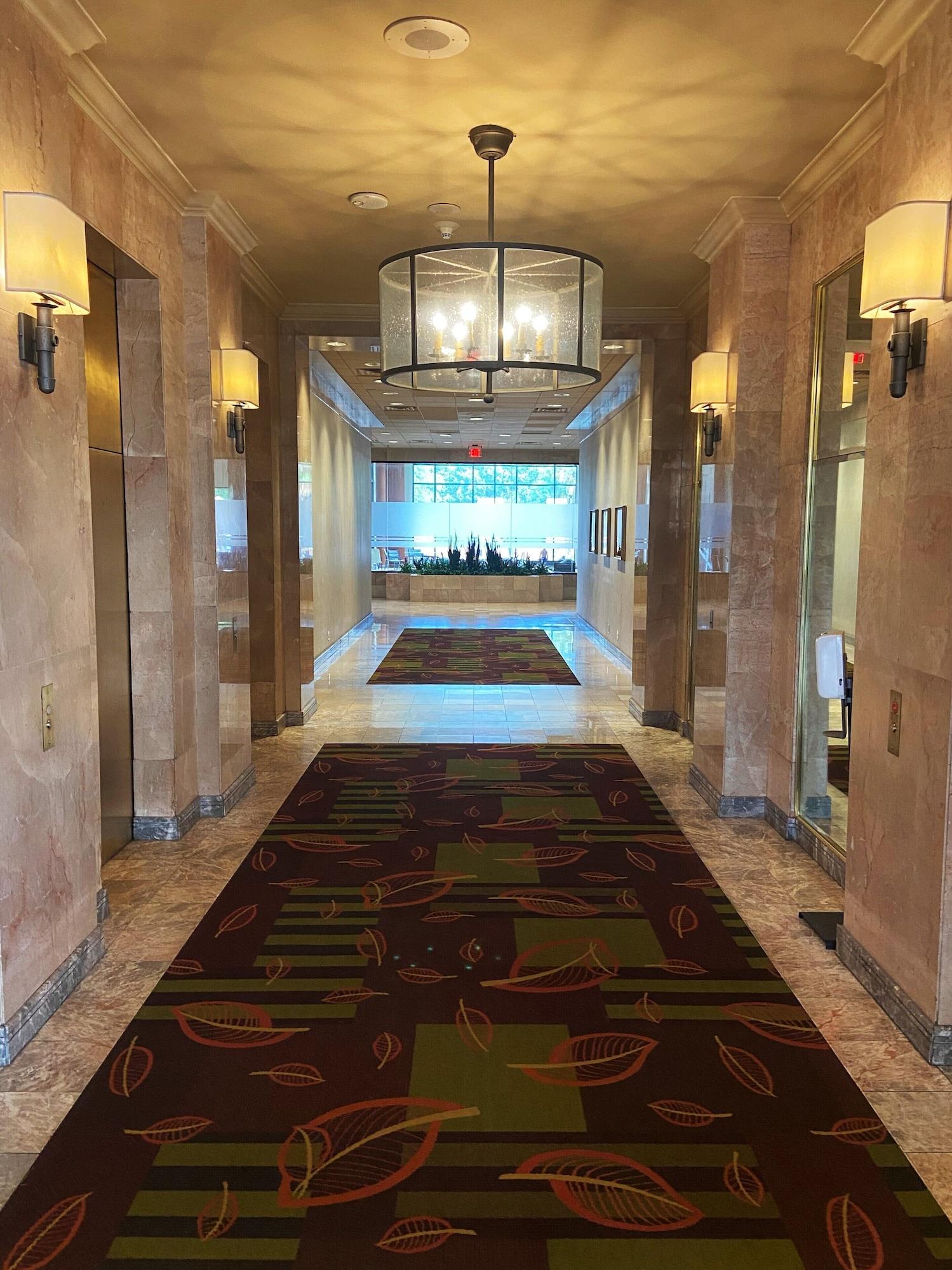 Vista Lobby The Westin San Antonio North