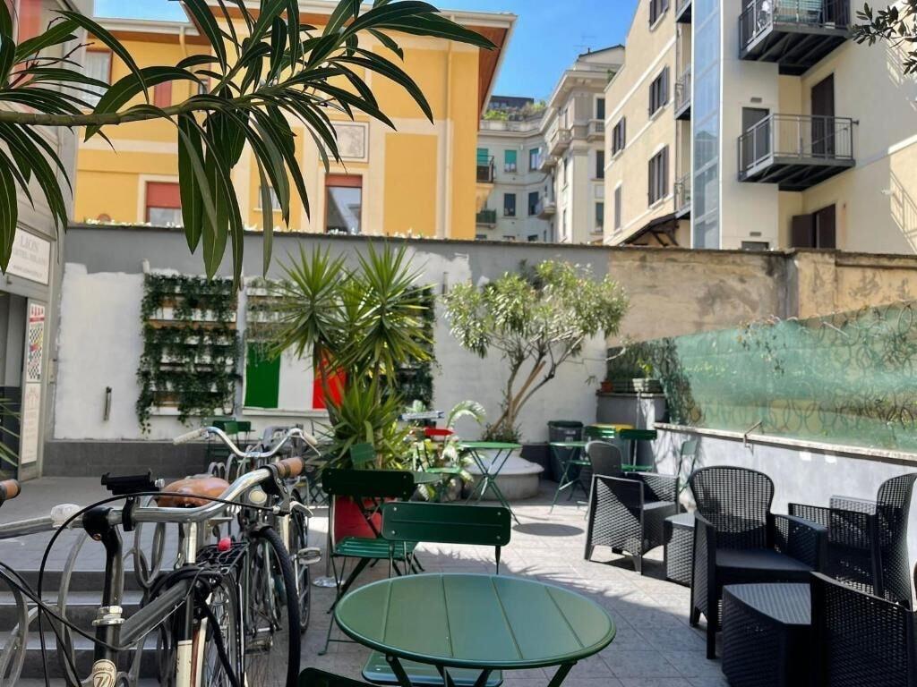 Restaurant Lion University & Youth Hostel Milan