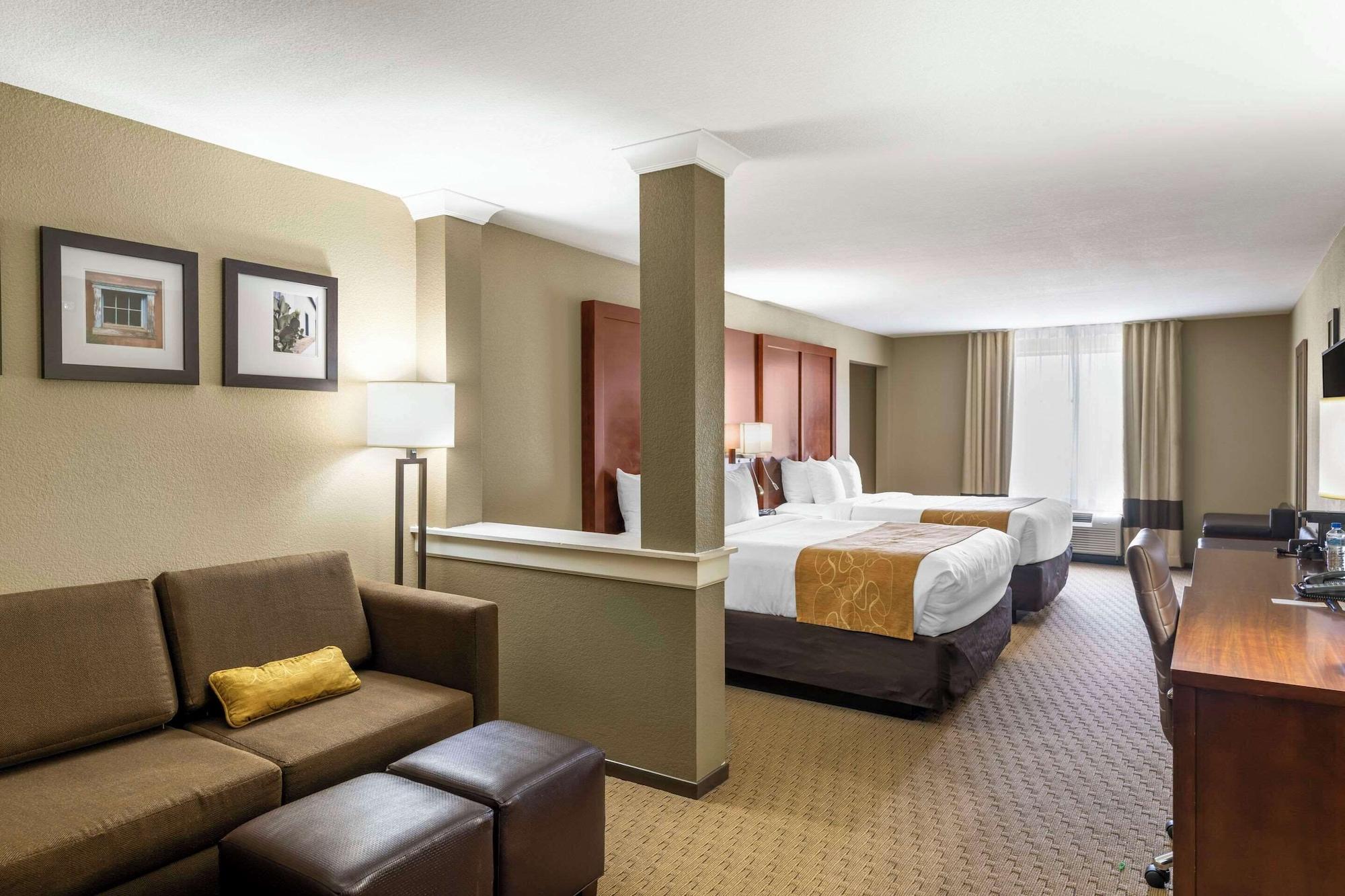Habitación Comfort Suites Carlsbad
