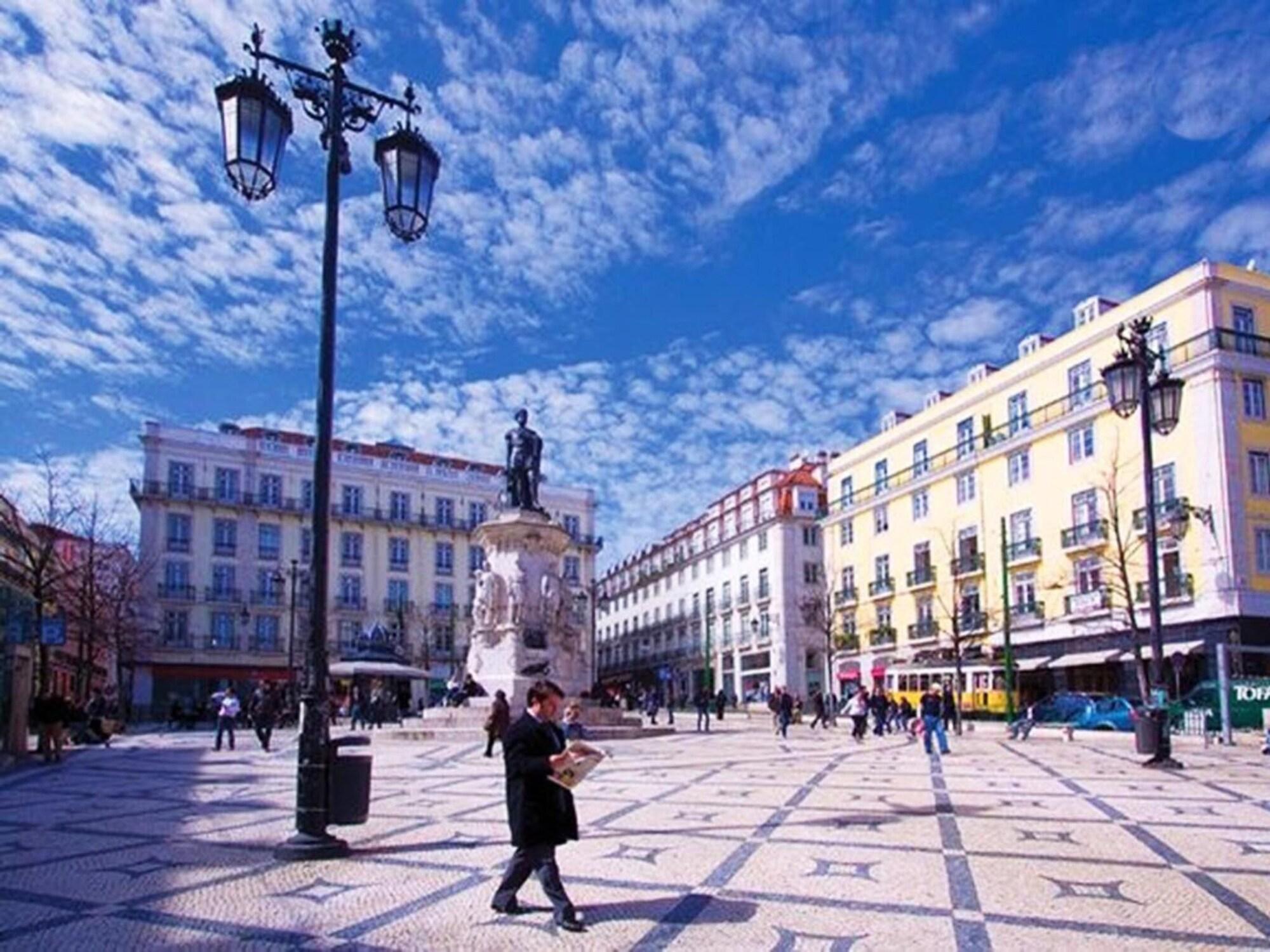 Vista Exterior Friendly Hills Bairro Alto - Hostel