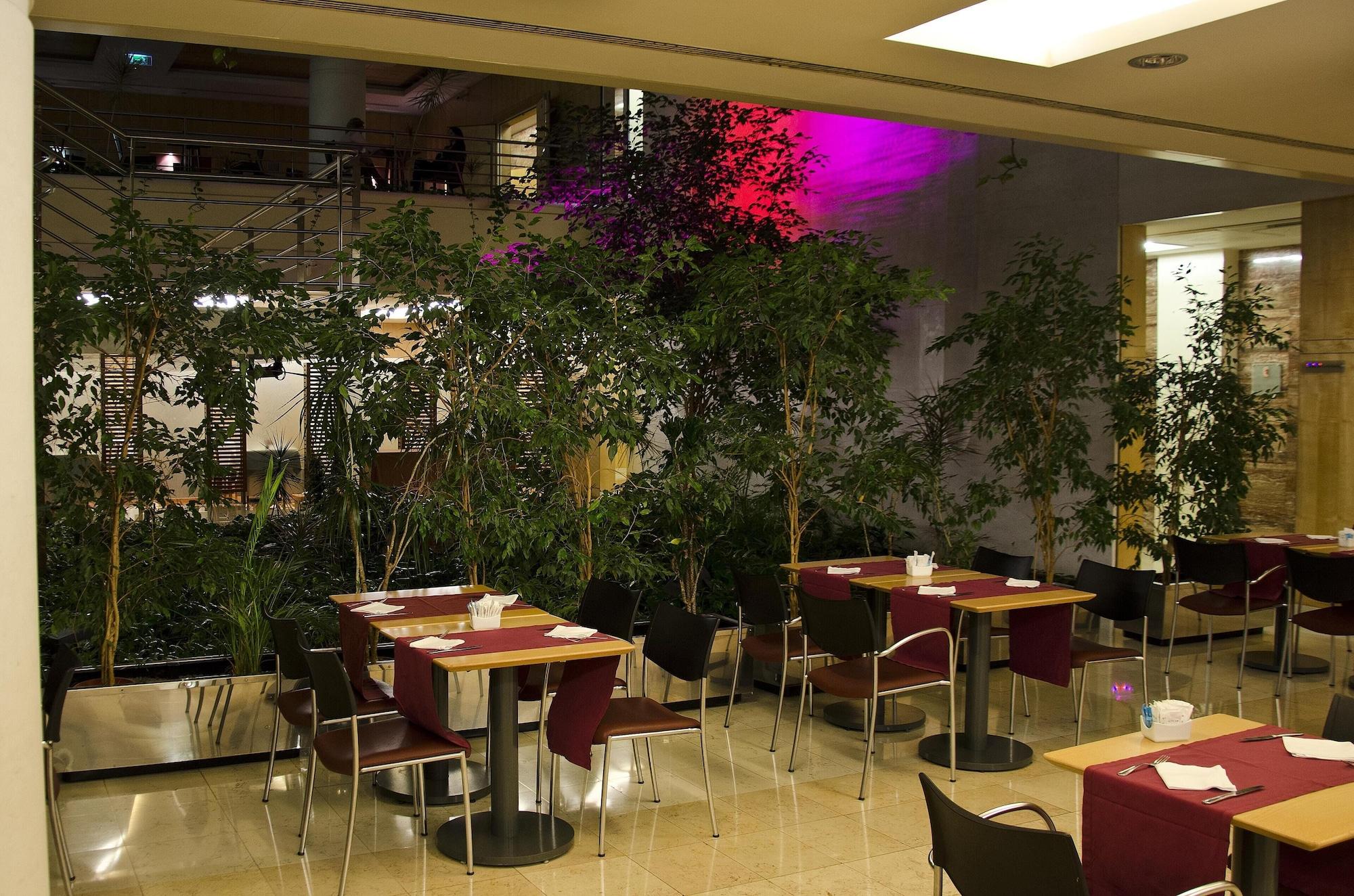 Restaurant VIP Executive Entrecampos Hotel & Conference