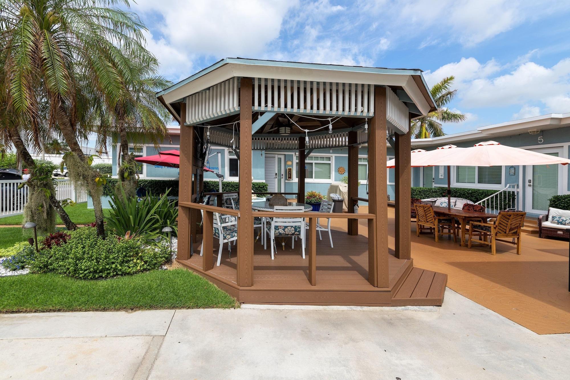 Vista Exterior Tropic Isle Boutique Hotel