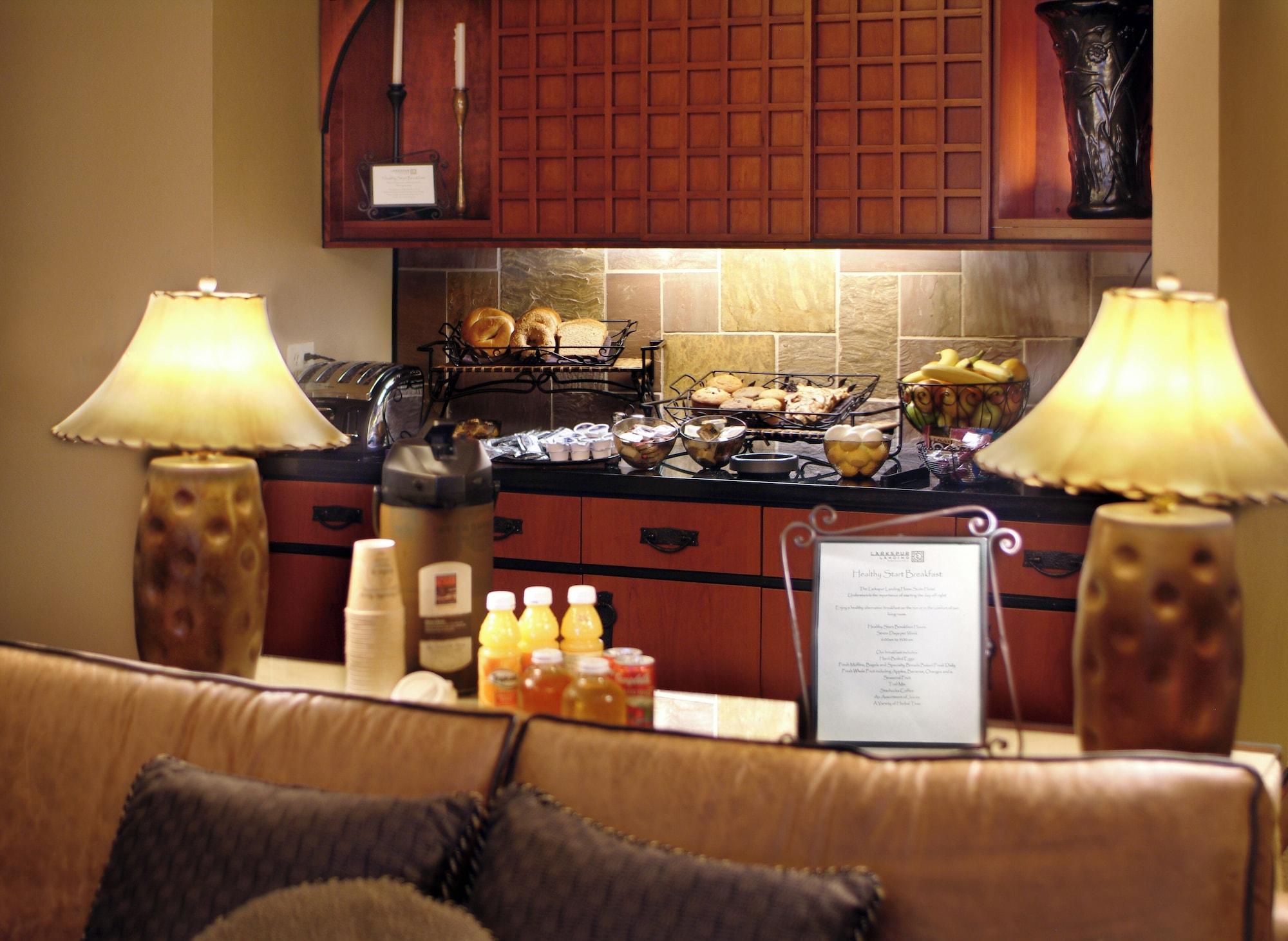 Restaurant Larkspur Landing Extended Stay Suites Campbell