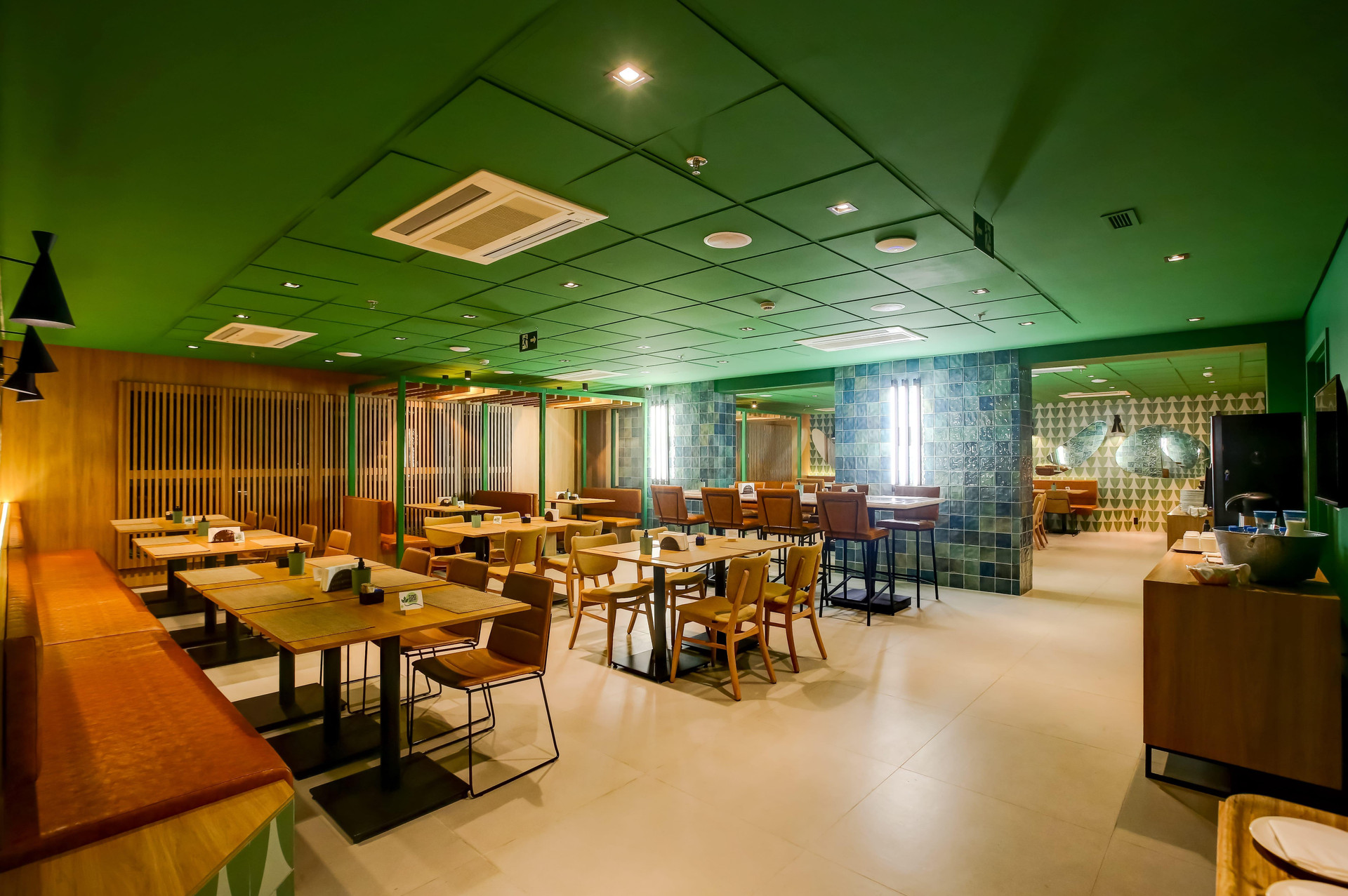 Restaurant Hilton Garden Inn Rebouças