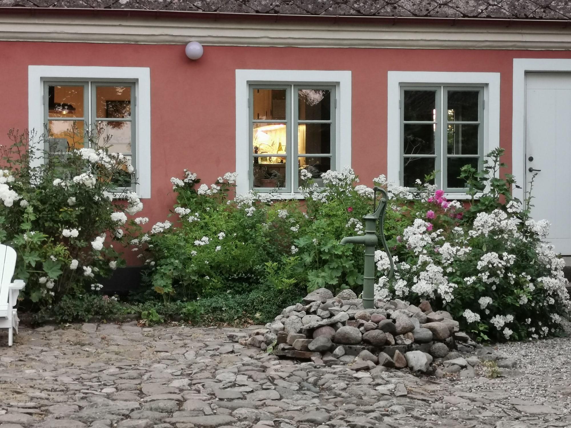 Vista Exterior Östangård Bed & Breakfast
