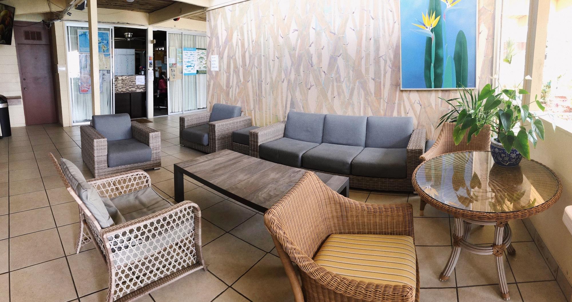 Vista Lobby Hilo Reeds Bay Hotel