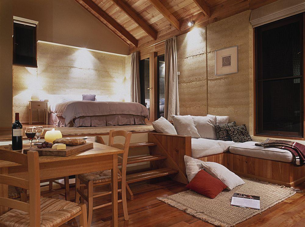 Piermont Retreat by null