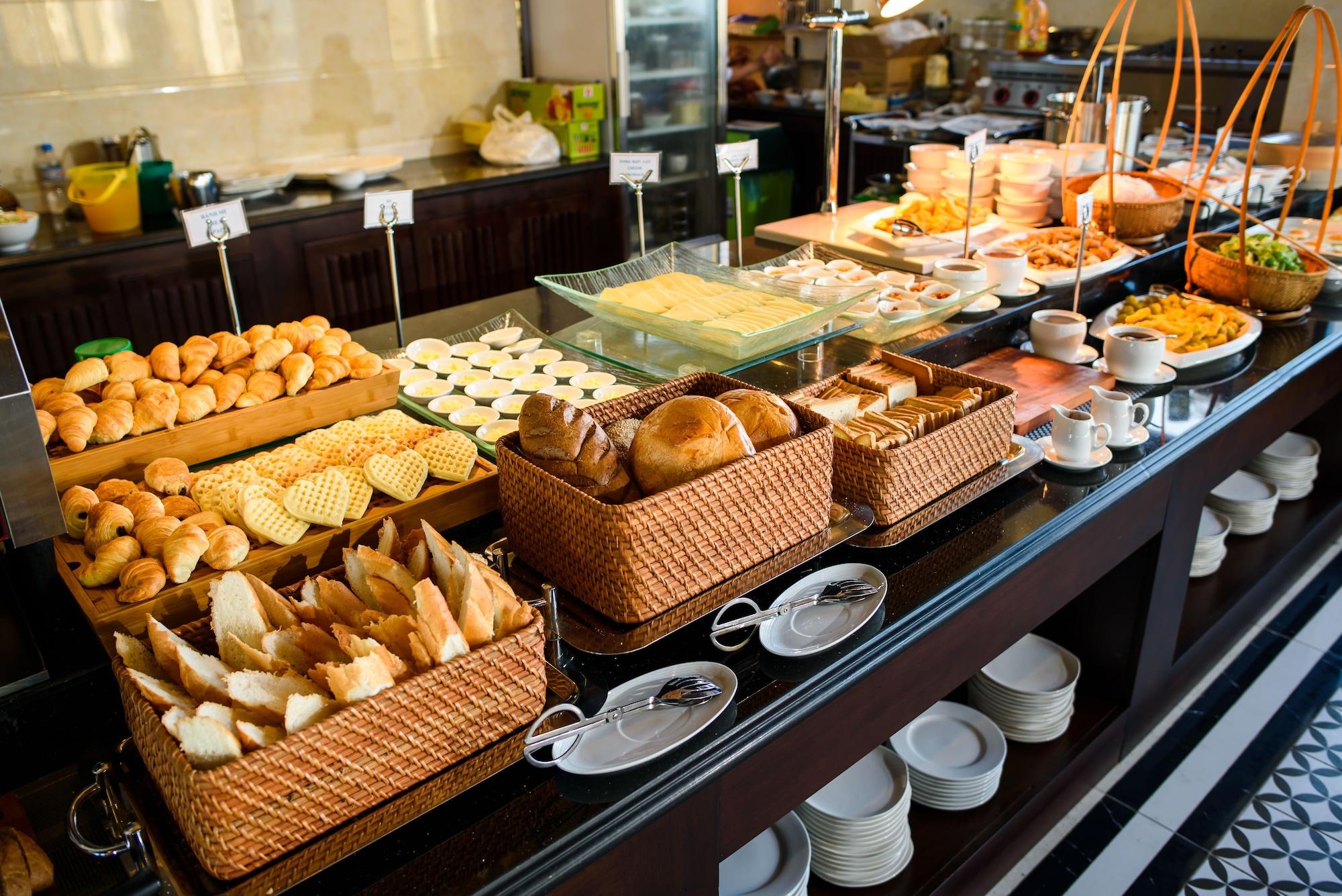 Restaurant Thanh Lich Royal Boutique Hotel