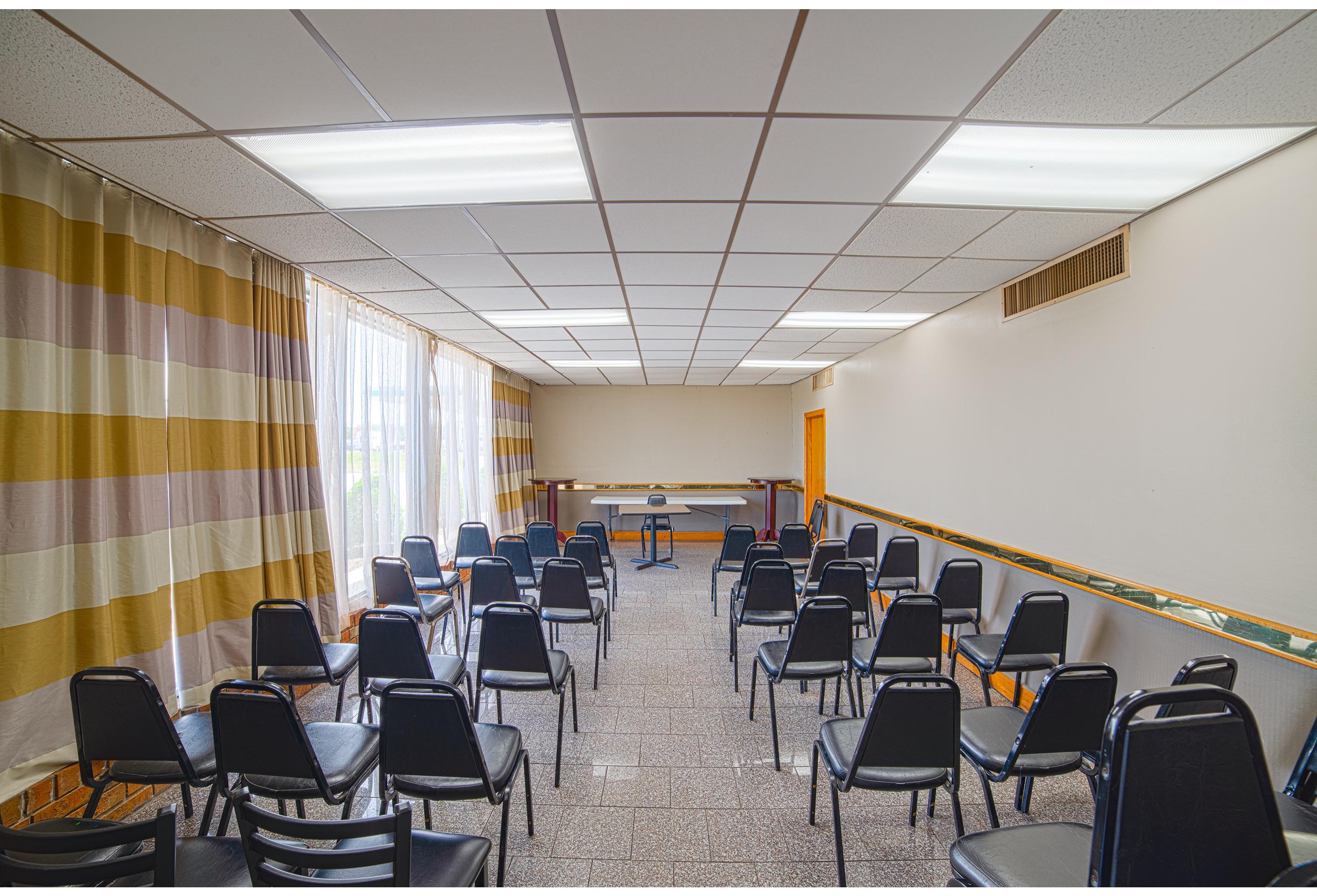 Sala de Reuniones Masters Inn Selma/Smithfield I-95 By OYO