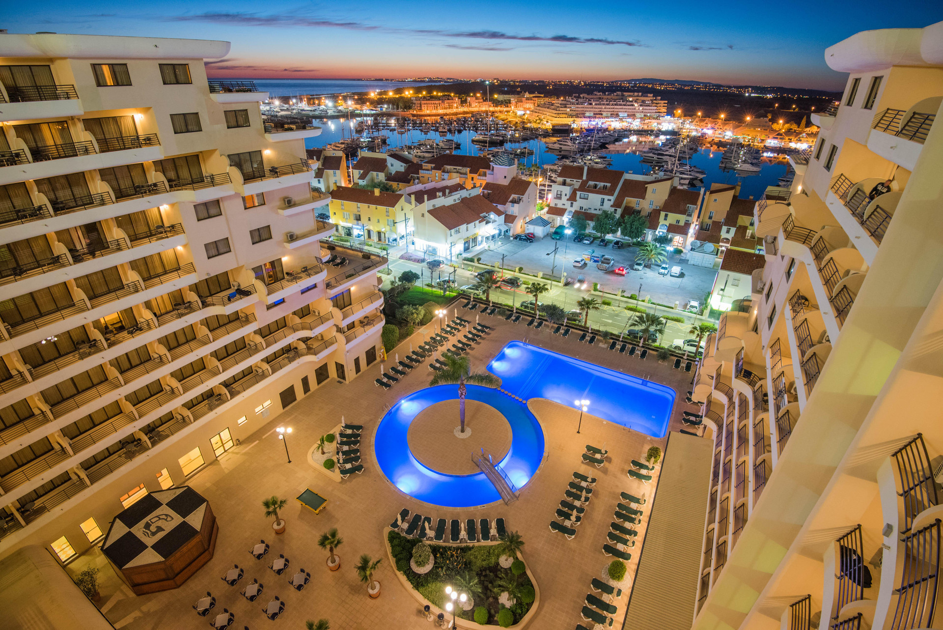 Vista Exterior Hotel Vila Gale Marina