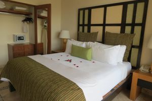 Alojamiento - 1 or 2 BR beachfront suites with Jacuzzi options on ONLY swimmable beach in Cabo