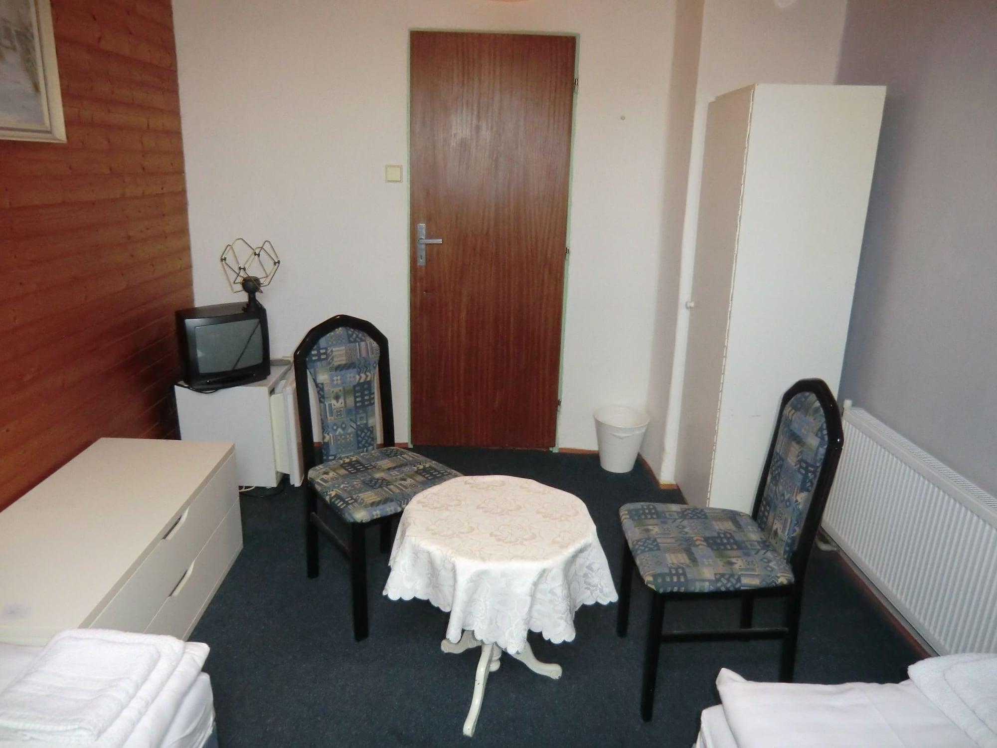 Set de Habitación Orbis