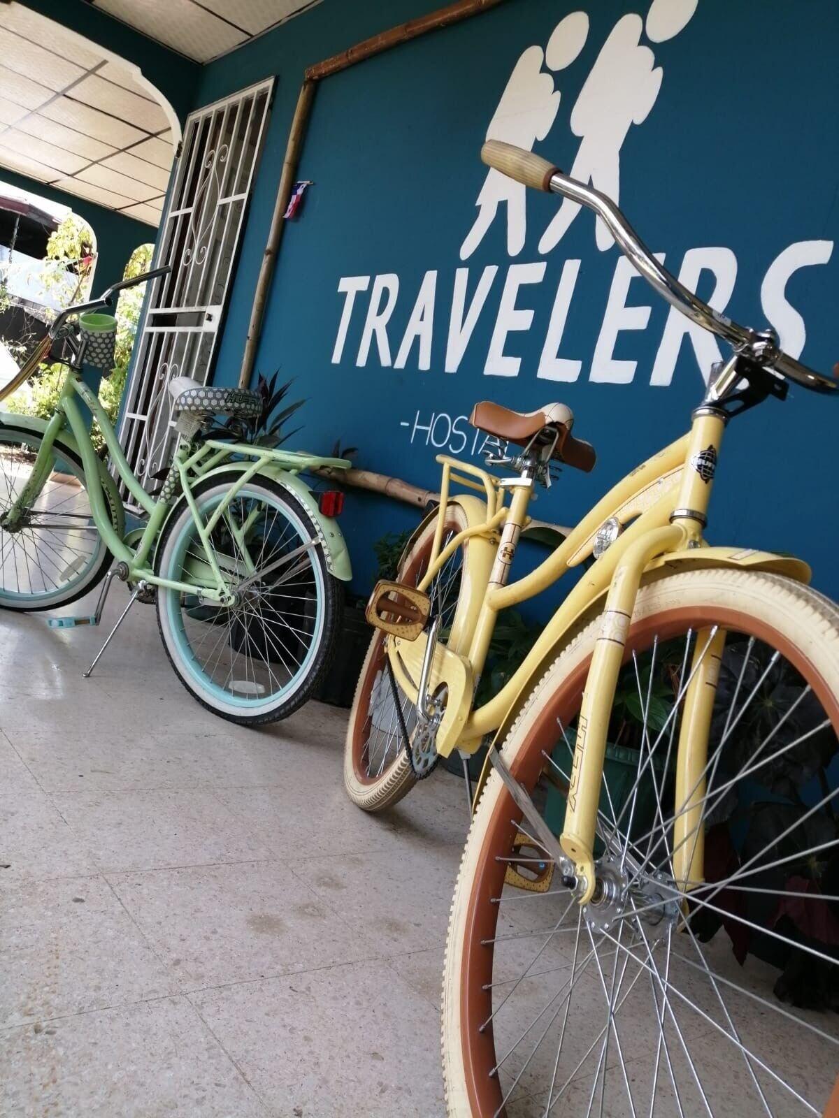 Varios Hostal Travelers