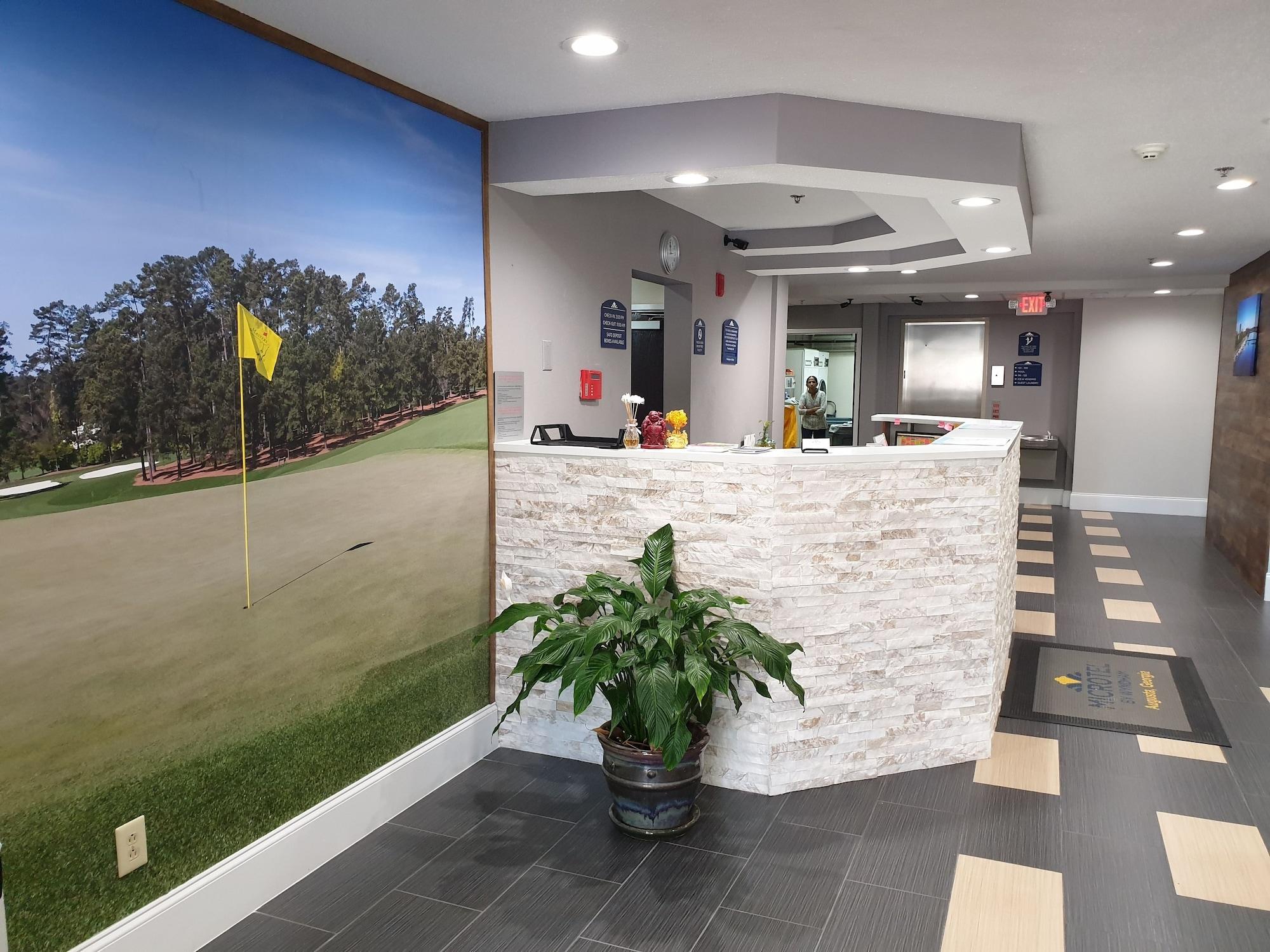 Vista Lobby Microtel Inn & Suites by Wyndham Augusta/Riverwatch