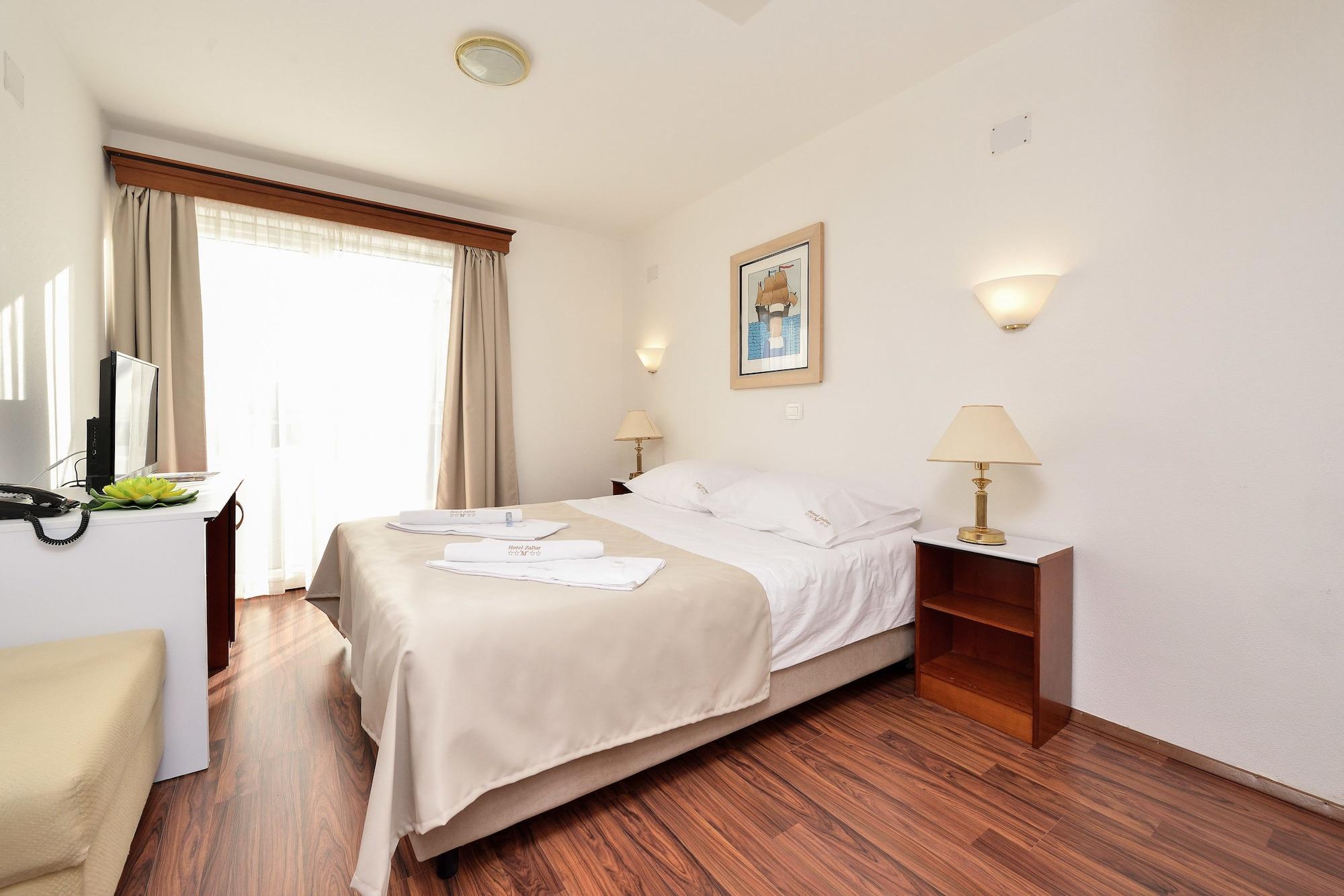 Habitación Hotel ZaDaR