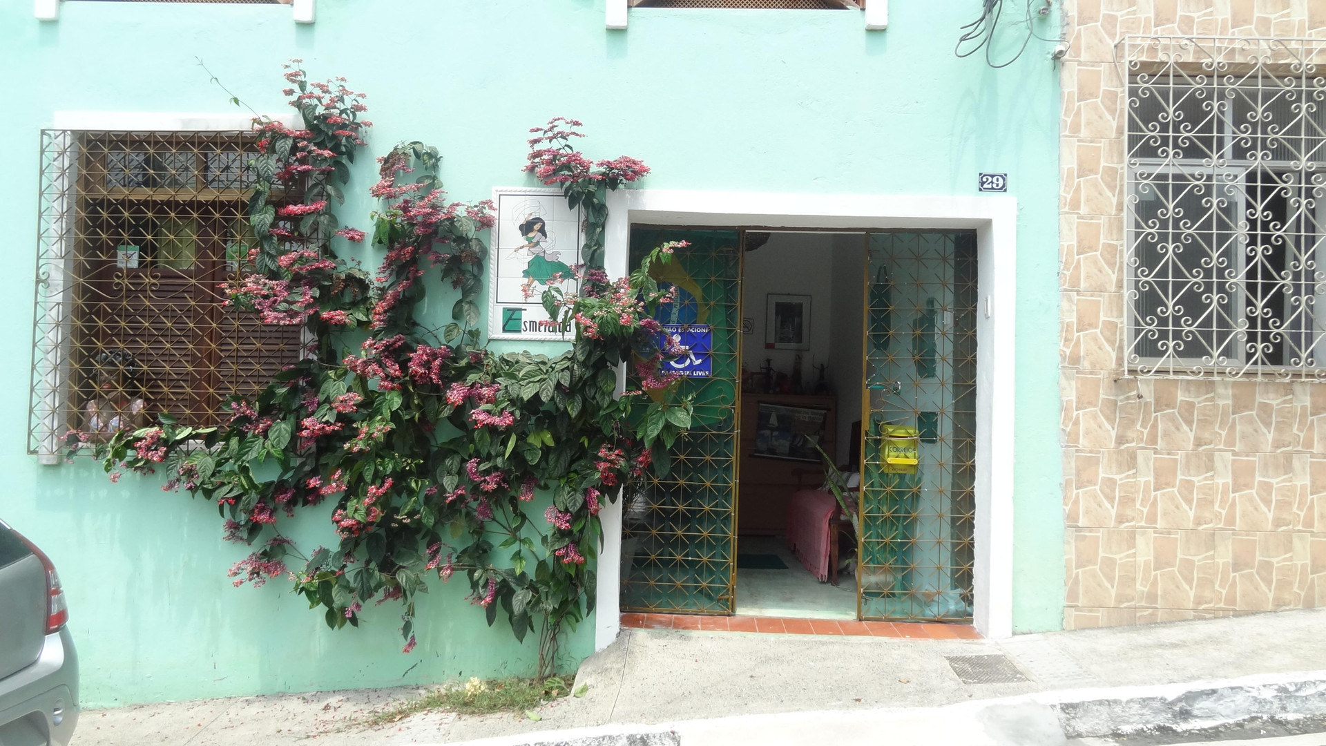 Vista Exterior Pousada Esmeralda