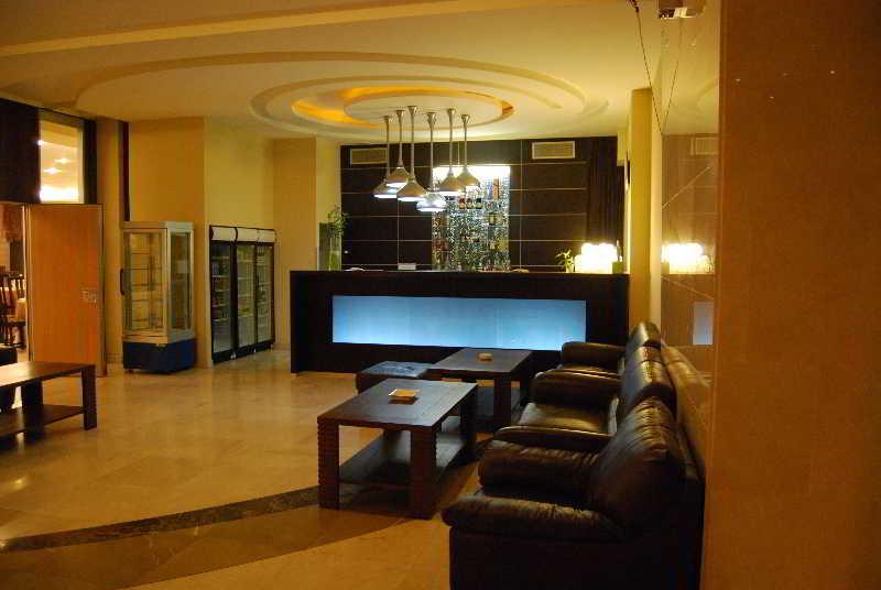 Bar/Salón Grand Hotel Napoca