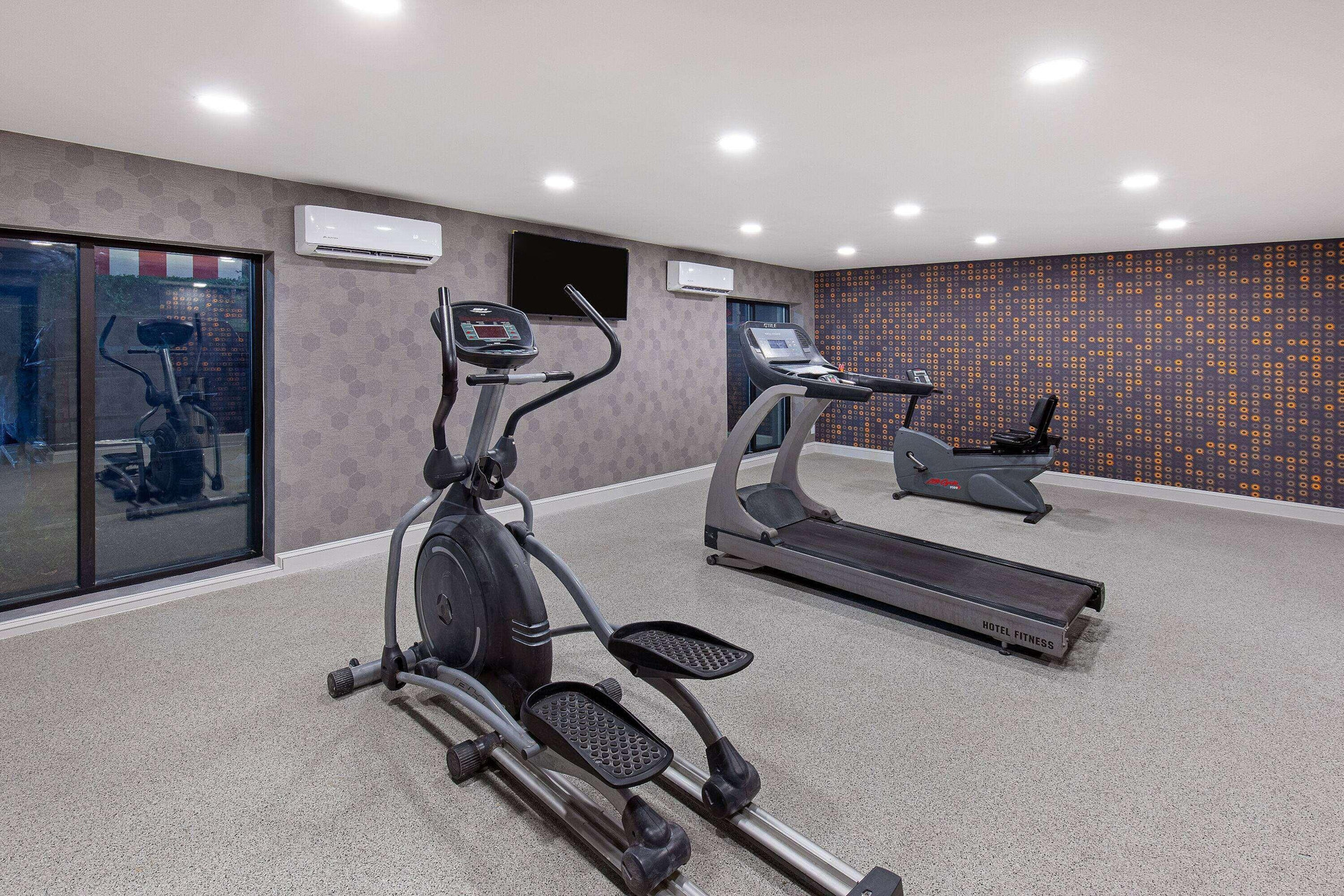 Instalaciones Recreativas La Quinta Inn & Suites by Wyndham Nashville Airport
