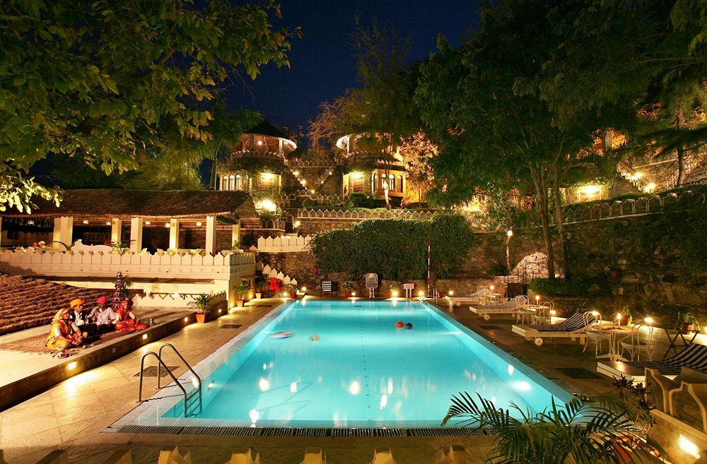 Vista Piscina The Aodhi