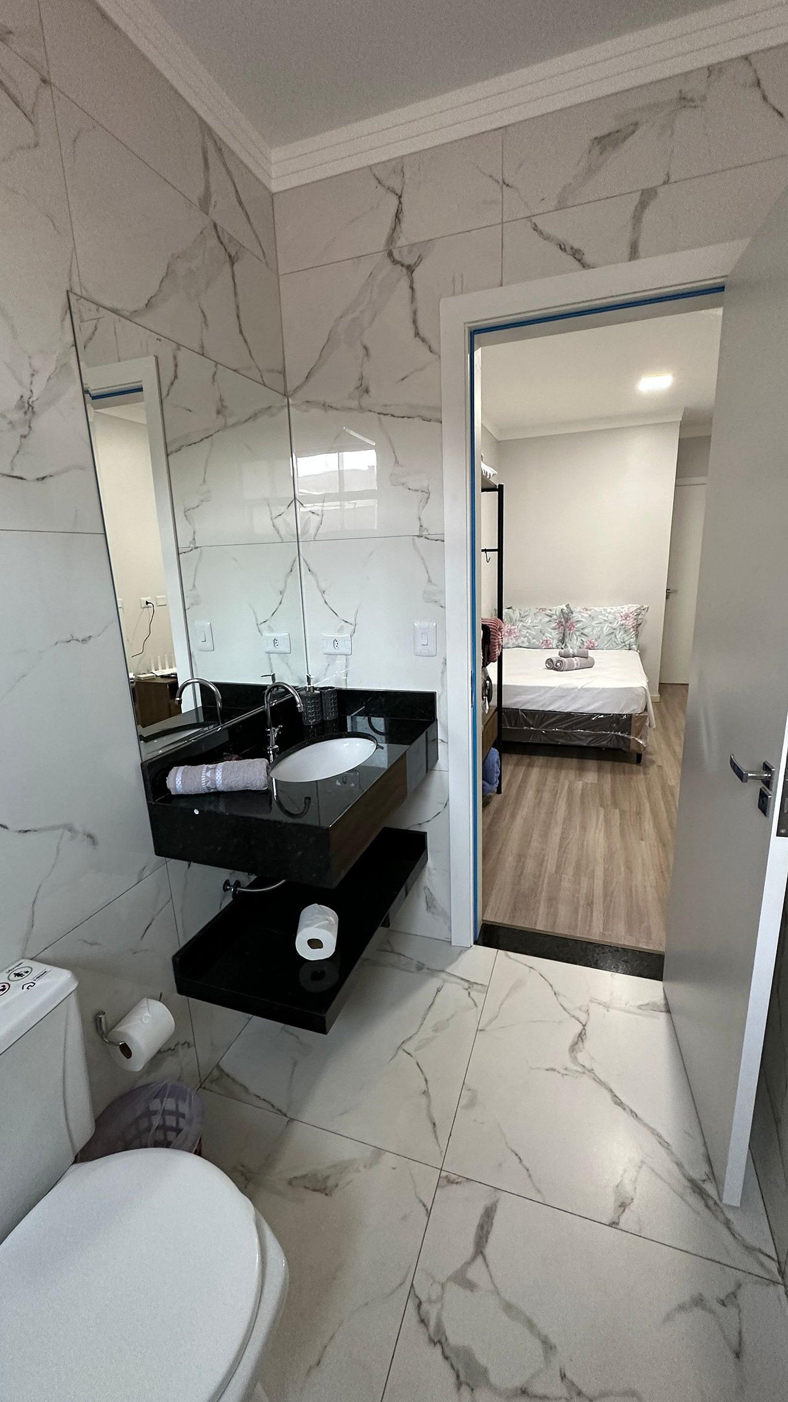 Baño Casa em bairro novo em Foz perto de ponto turístico